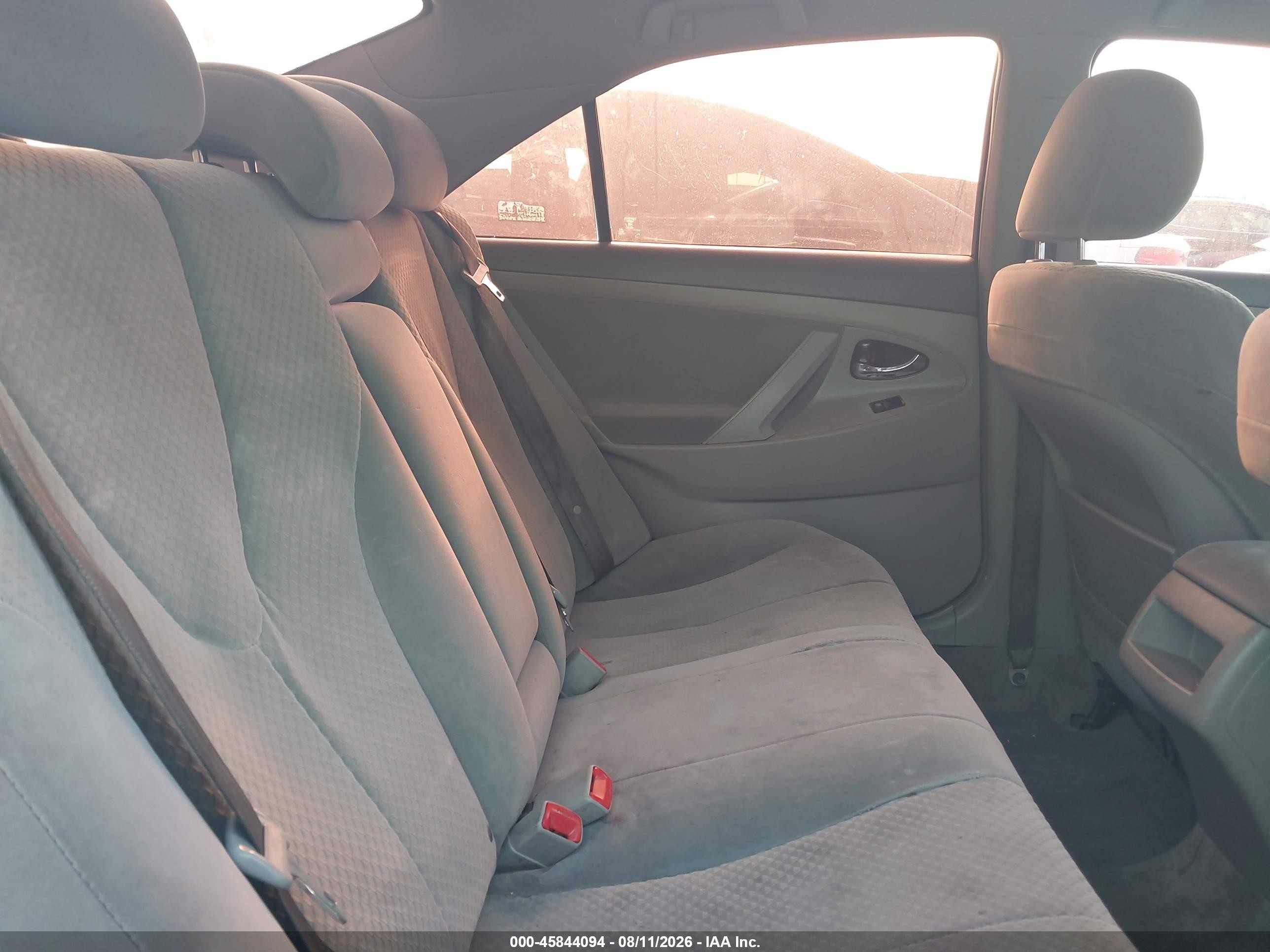 2008 Toyota Camry Le Серый vin: 4T4BE46K78R043458