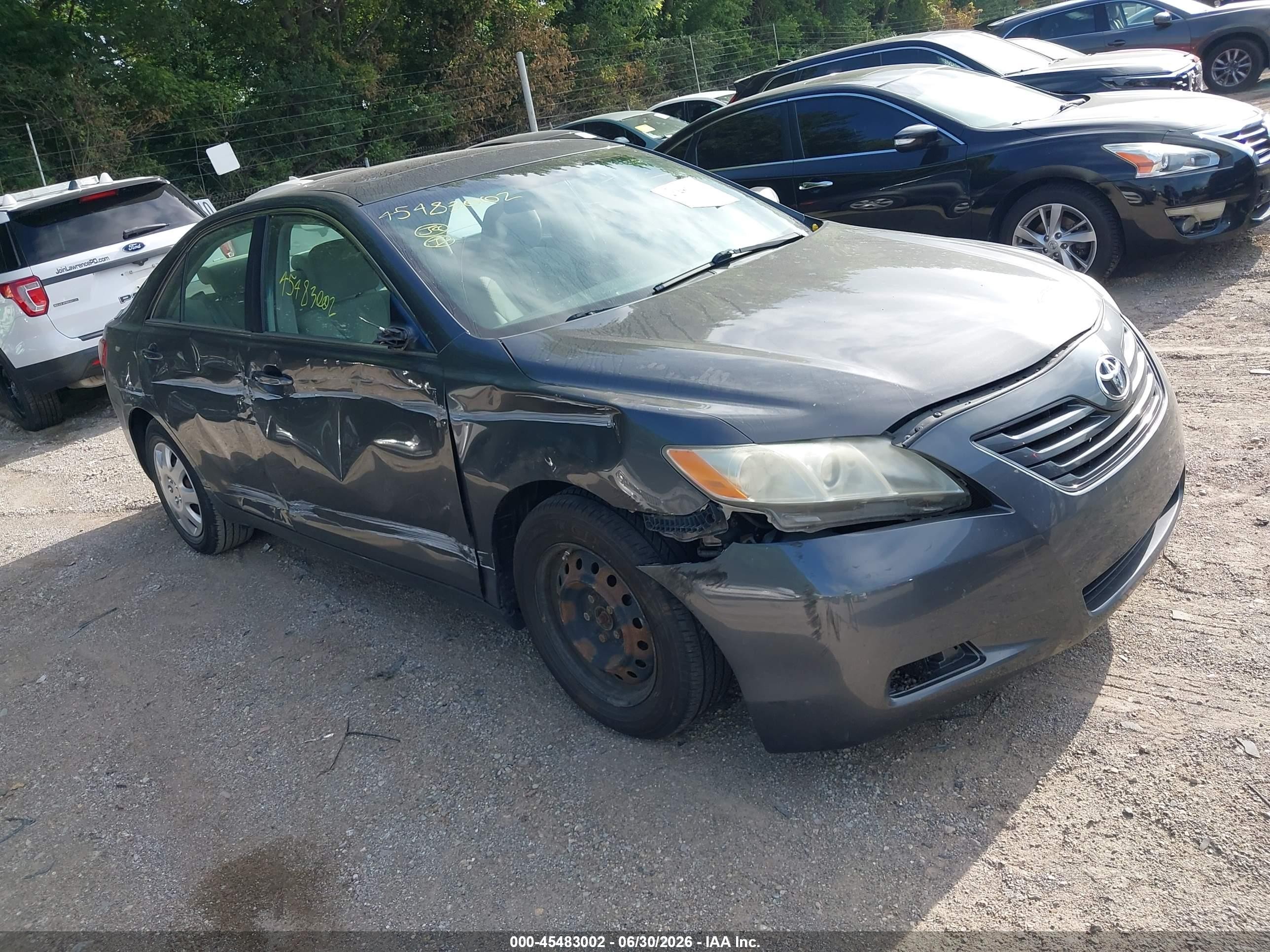 2008 Toyota Camry Le Gray vin: 4T4BE46K78R046974
