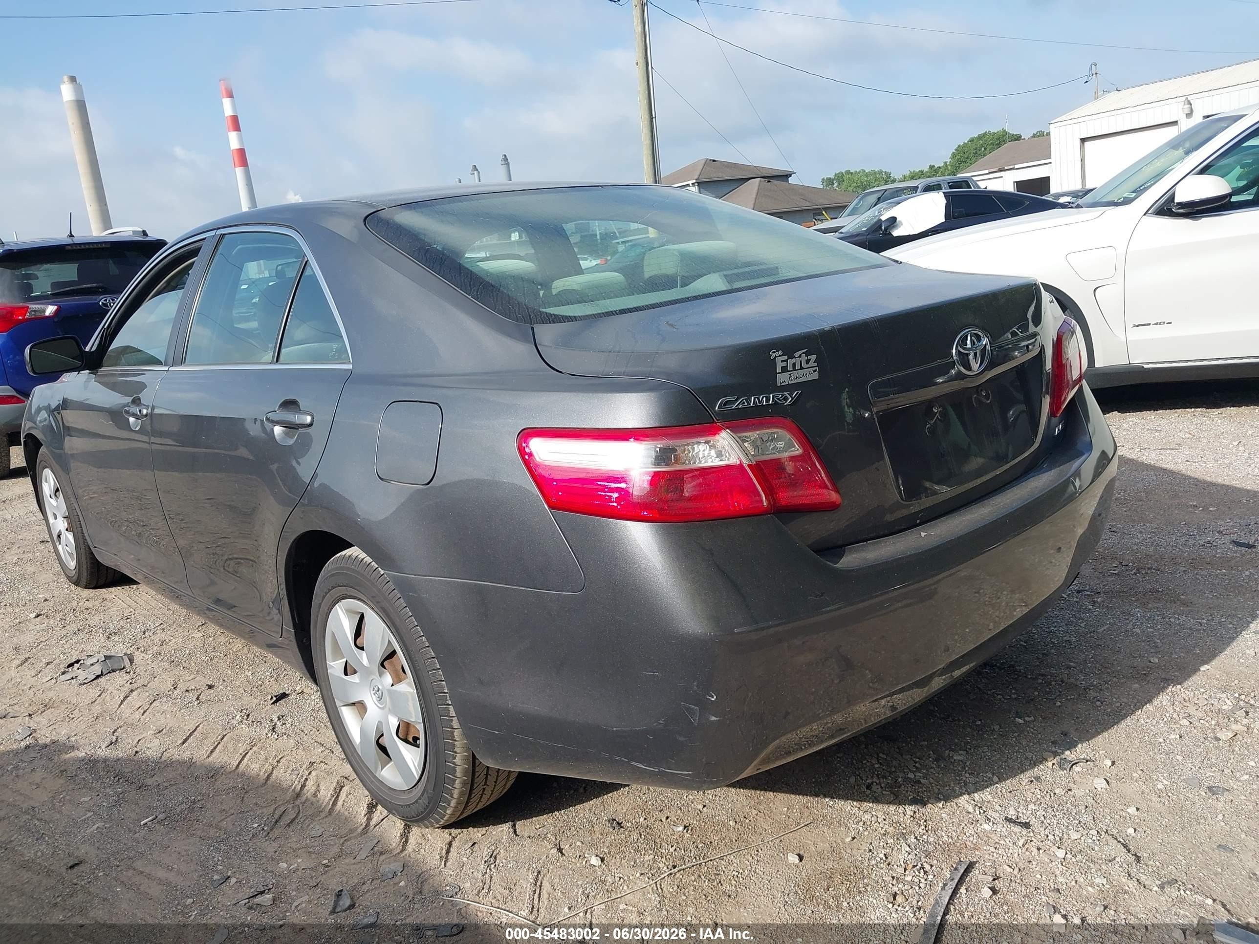 2008 Toyota Camry Le Gray vin: 4T4BE46K78R046974