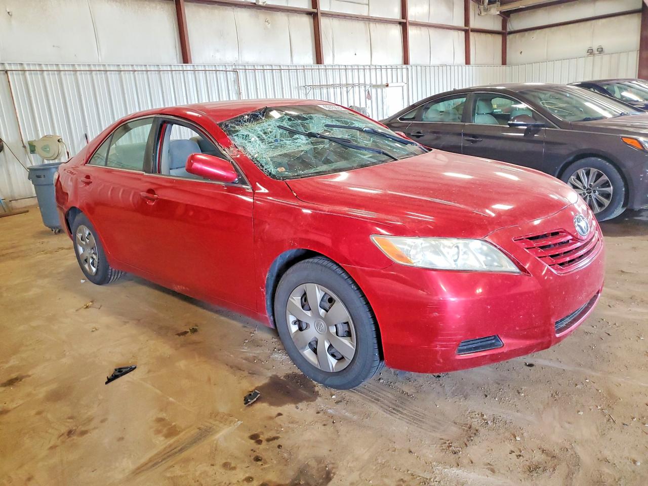 2009 Toyota Camry Le Red vin: 4T4BE46K79R048421