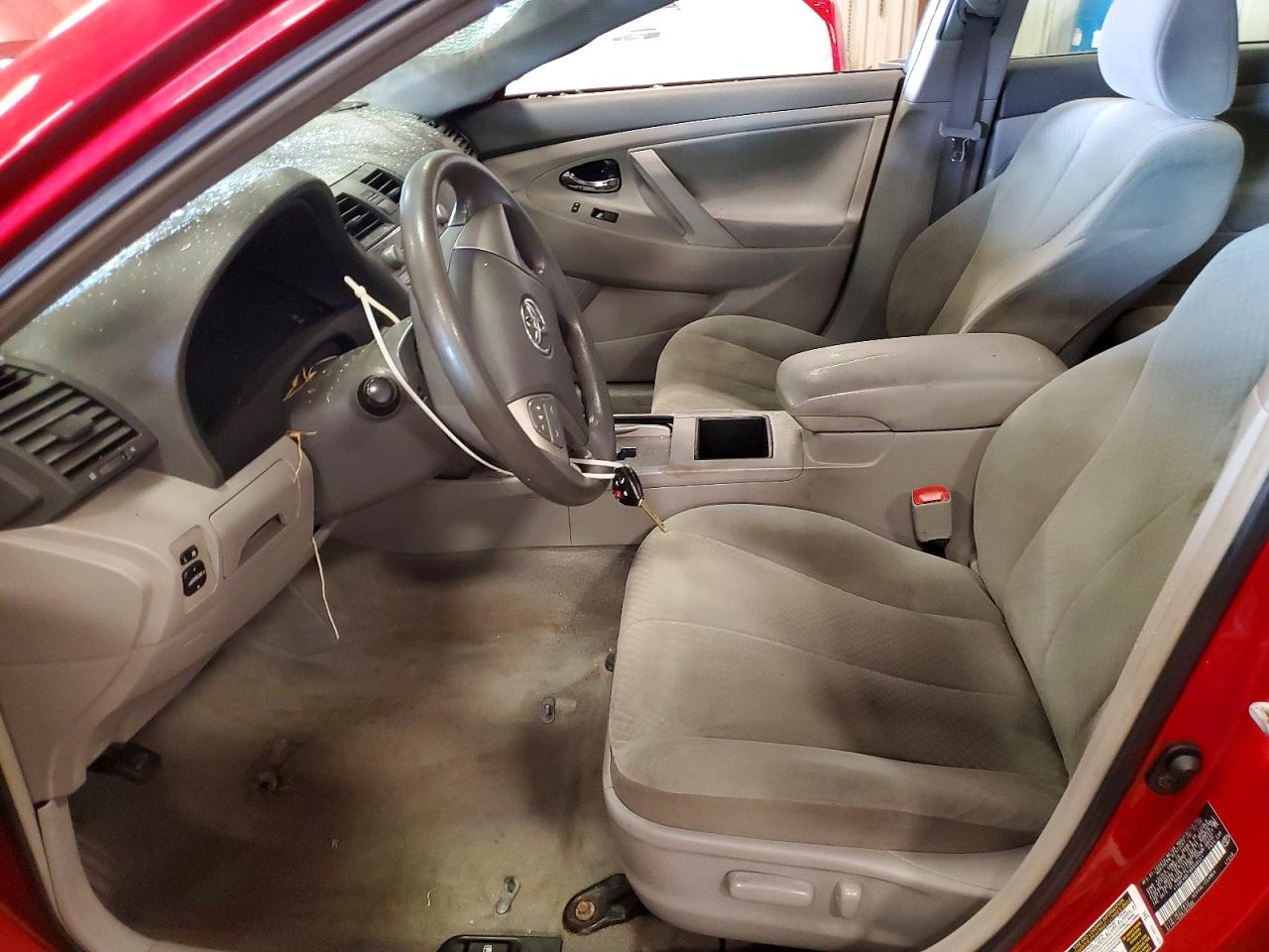 2009 Toyota Camry Le Red vin: 4T4BE46K79R048421