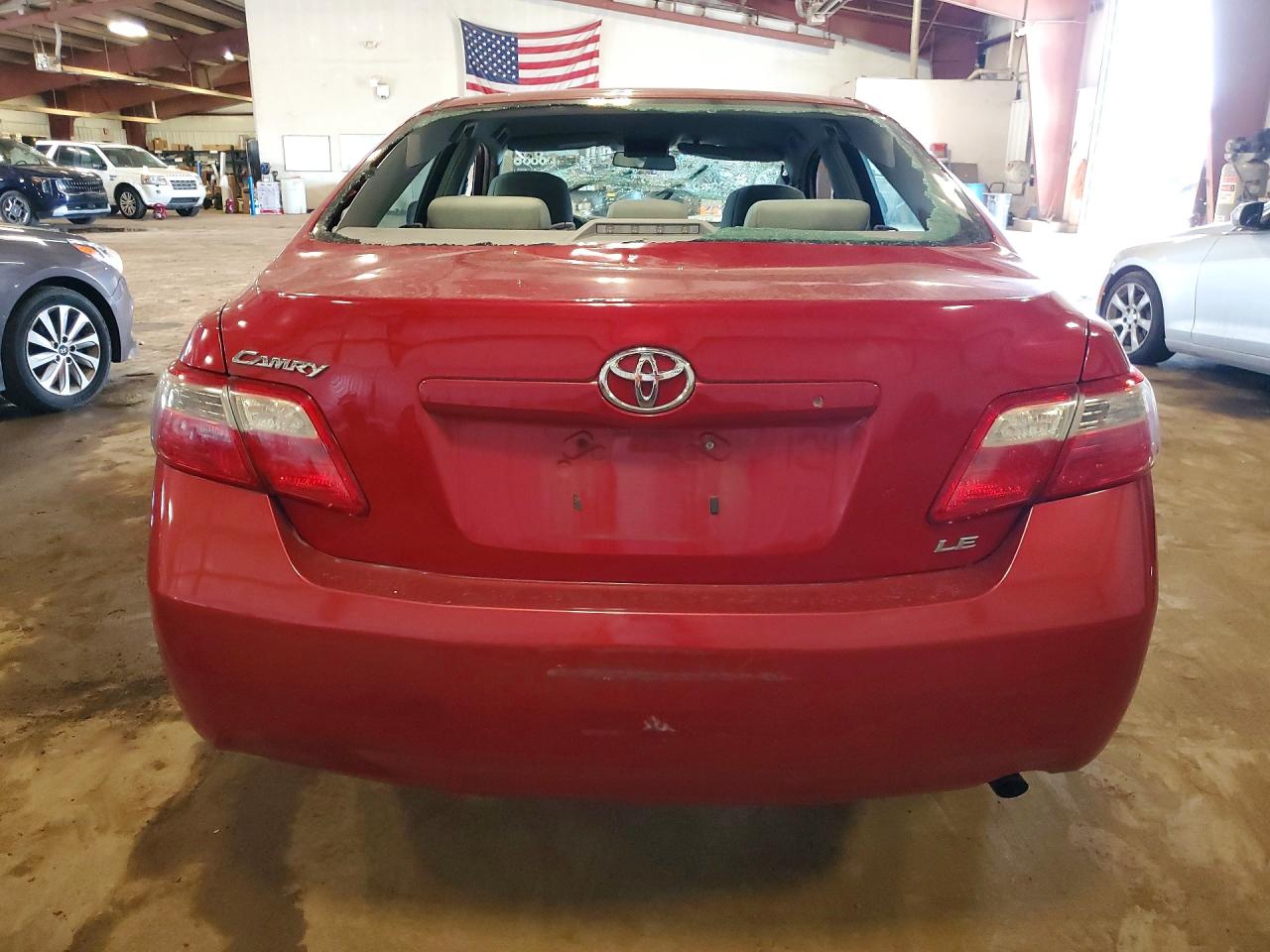 2009 Toyota Camry Le Red vin: 4T4BE46K79R048421