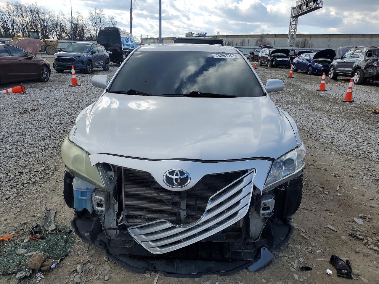 2009 Toyota Camry Base Silver vin: 4T4BE46K79R048659