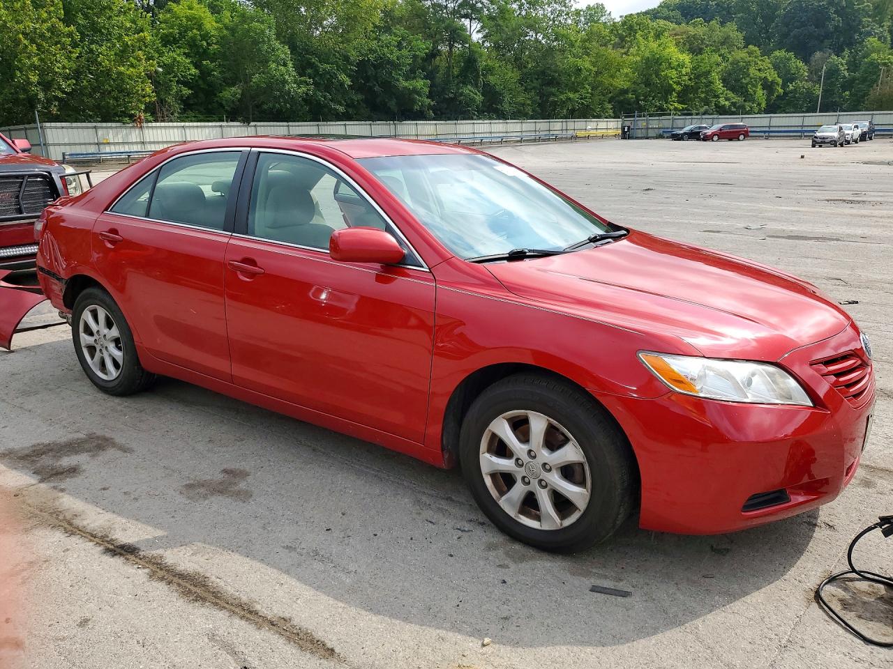 2009 Toyota Camry Le Red vin: 4T4BE46K79R056437