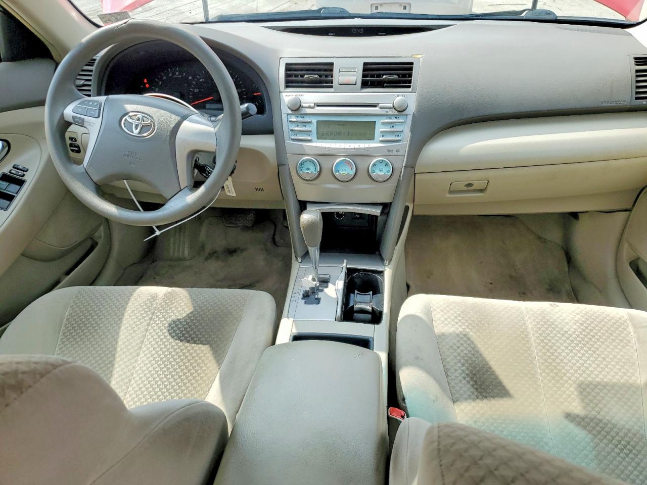 2009 Toyota Camry Le Red vin: 4T4BE46K79R056437