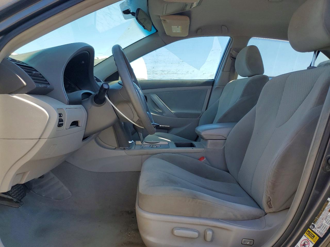 2009 Toyota Camry Le Серый vin: 4T4BE46K79R071052