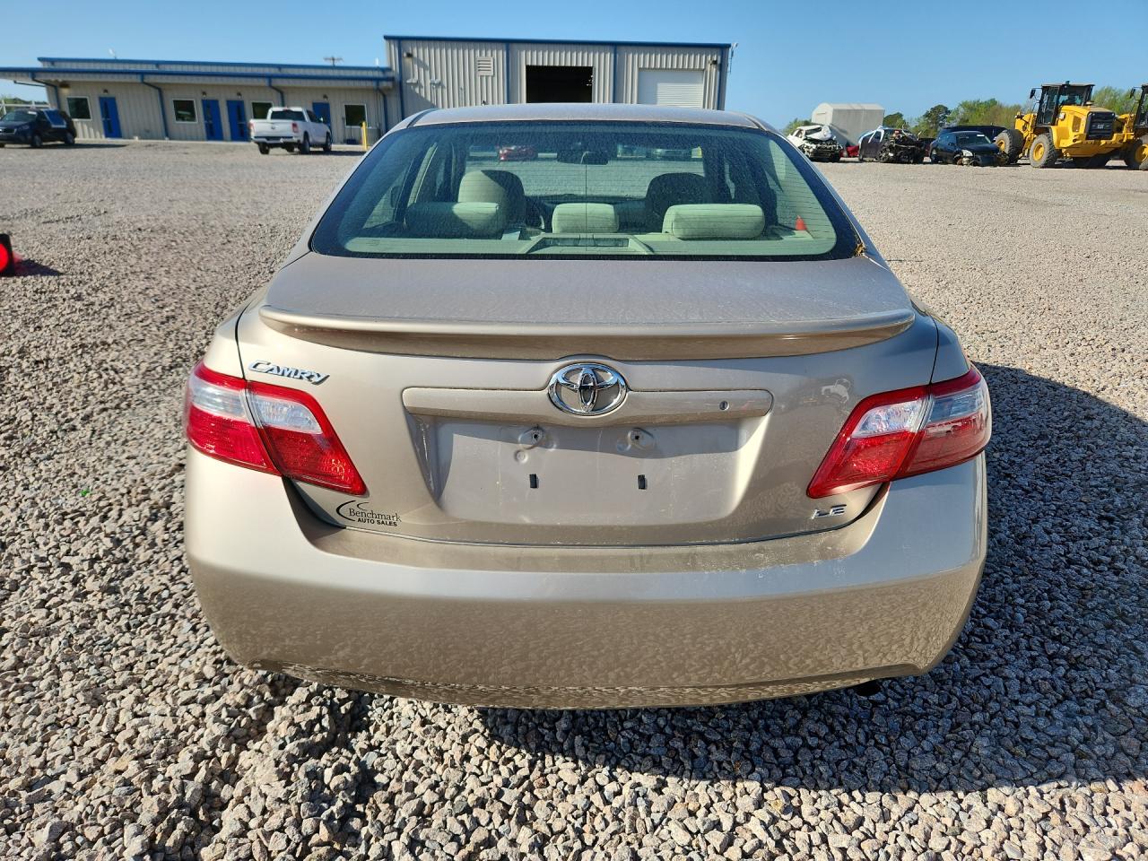 2009 Toyota Camry Le Gold vin: 4T4BE46K79R072590
