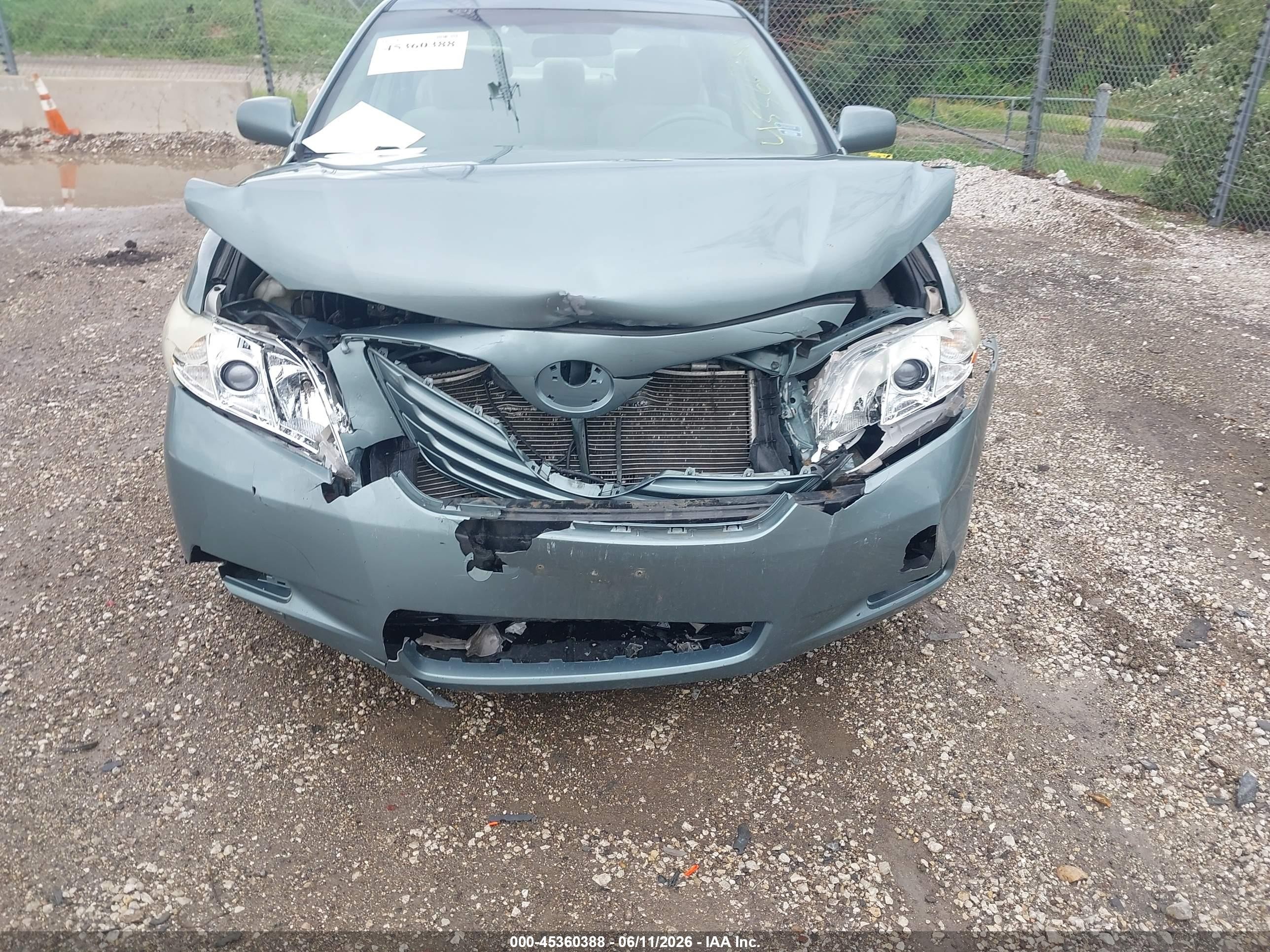 2009 Toyota Camry Le Green vin: 4T4BE46K79R076008
