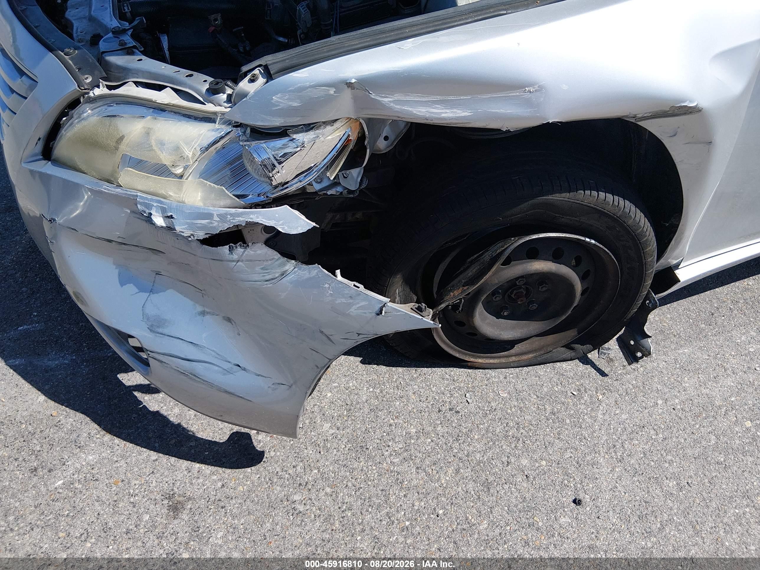 2009 Toyota Camry Le Silver vin: 4T4BE46K79R080978