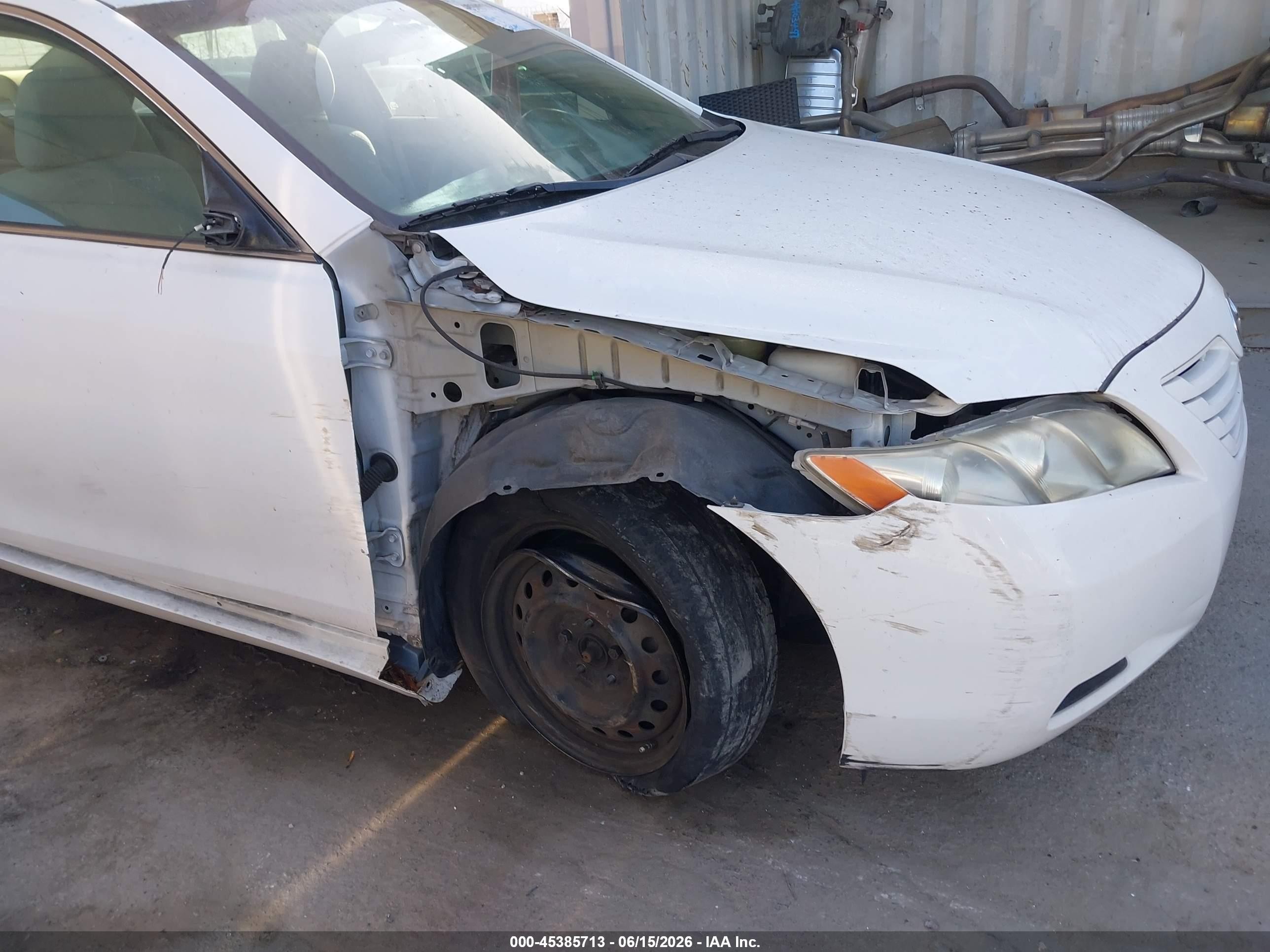 2009 Toyota Camry Le White vin: 4T4BE46K79R085744