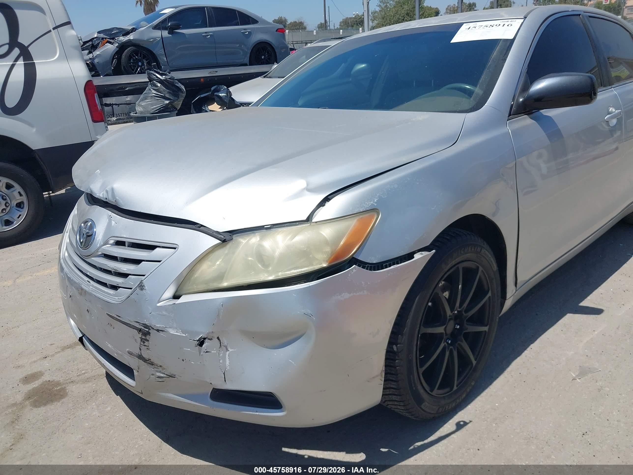 2009 Toyota Camry Le Серебряный vin: 4T4BE46K79R086814