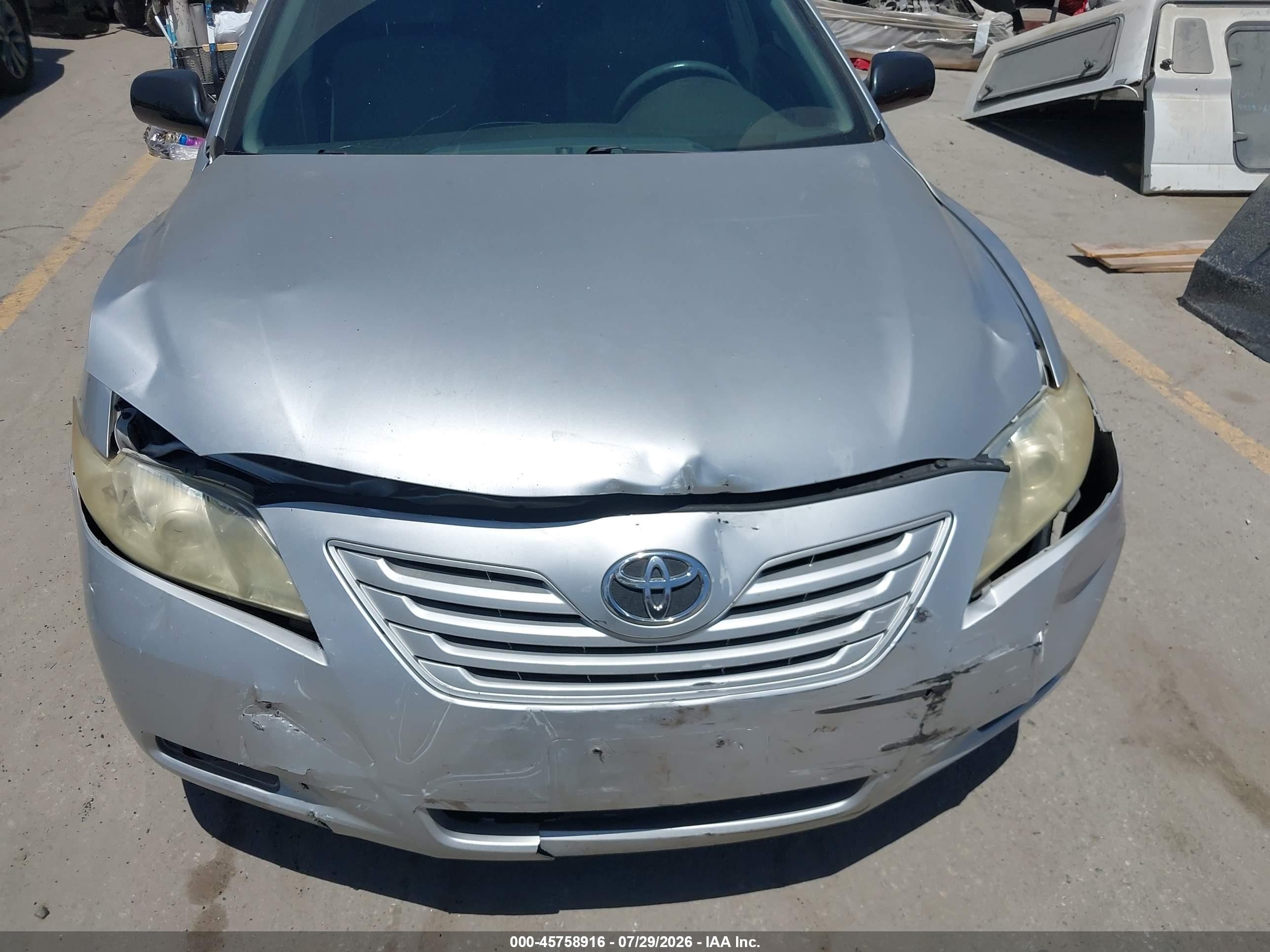 2009 Toyota Camry Le Серебряный vin: 4T4BE46K79R086814