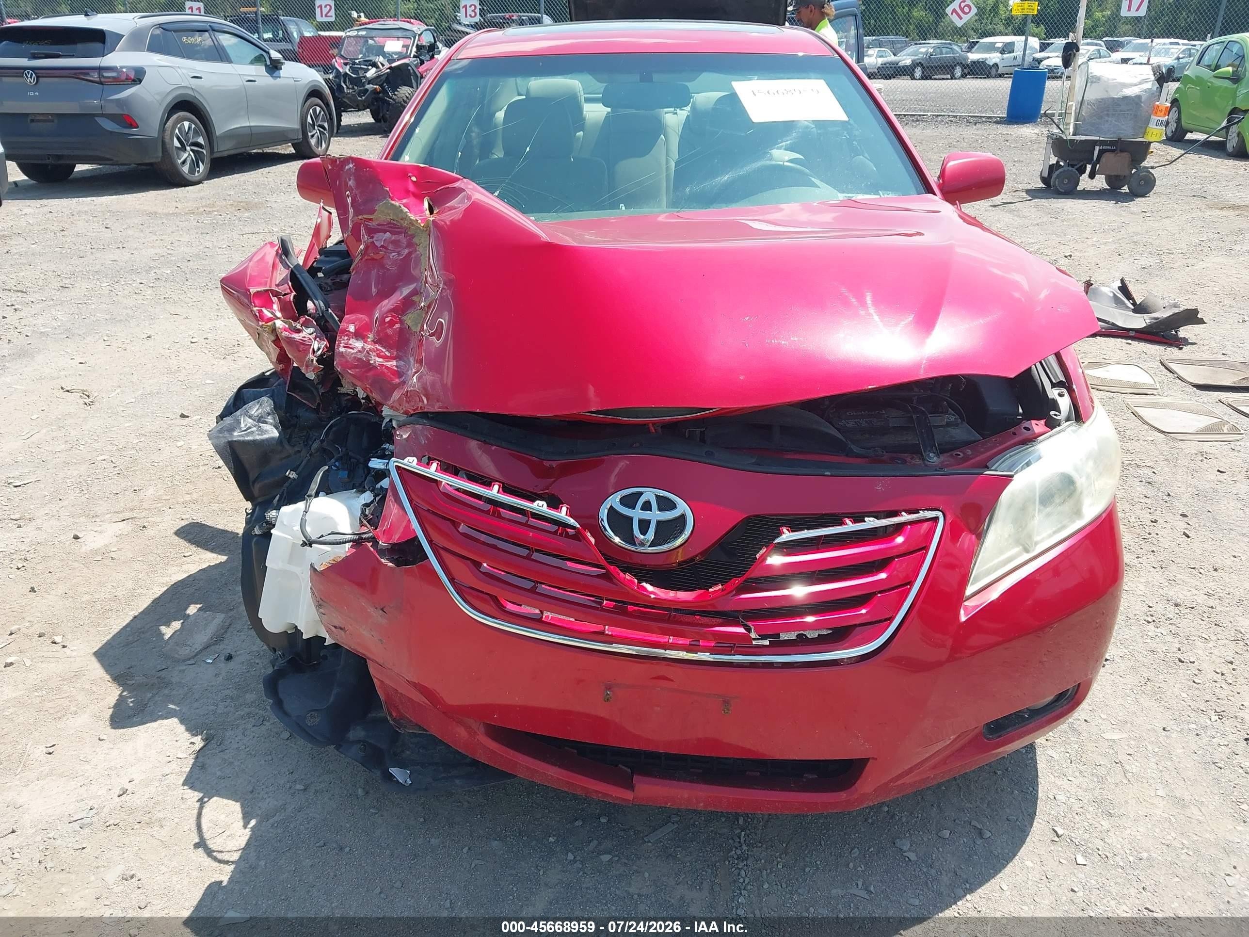 2009 Toyota Camry Xle Красный vin: 4T4BE46K79R100453