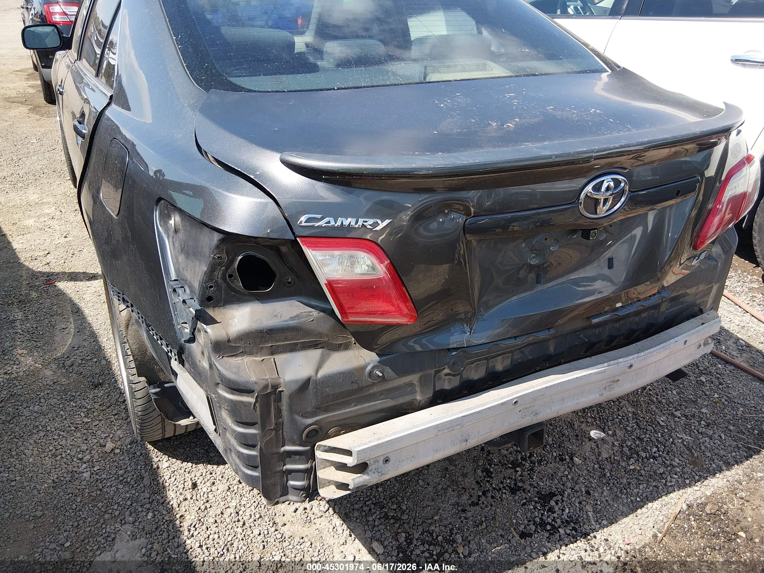 2009 Toyota Camry Le Gray vin: 4T4BE46K79R119780