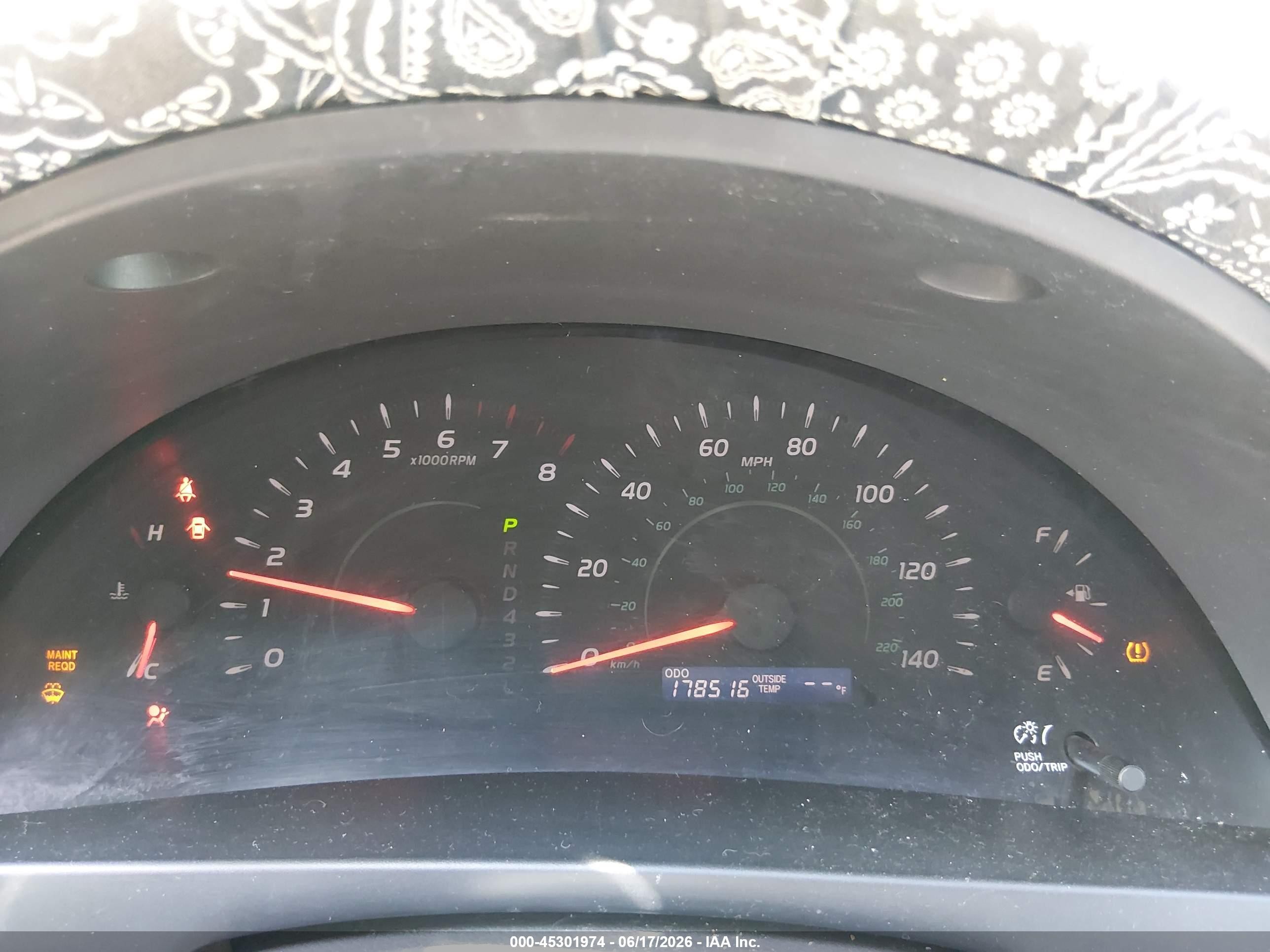 2009 Toyota Camry Le Gray vin: 4T4BE46K79R119780