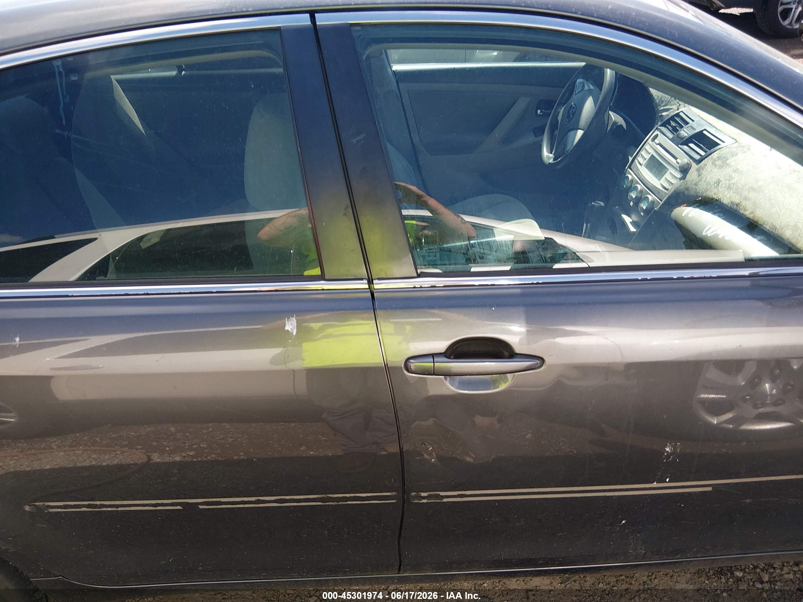 2009 Toyota Camry Le Gray vin: 4T4BE46K79R119780