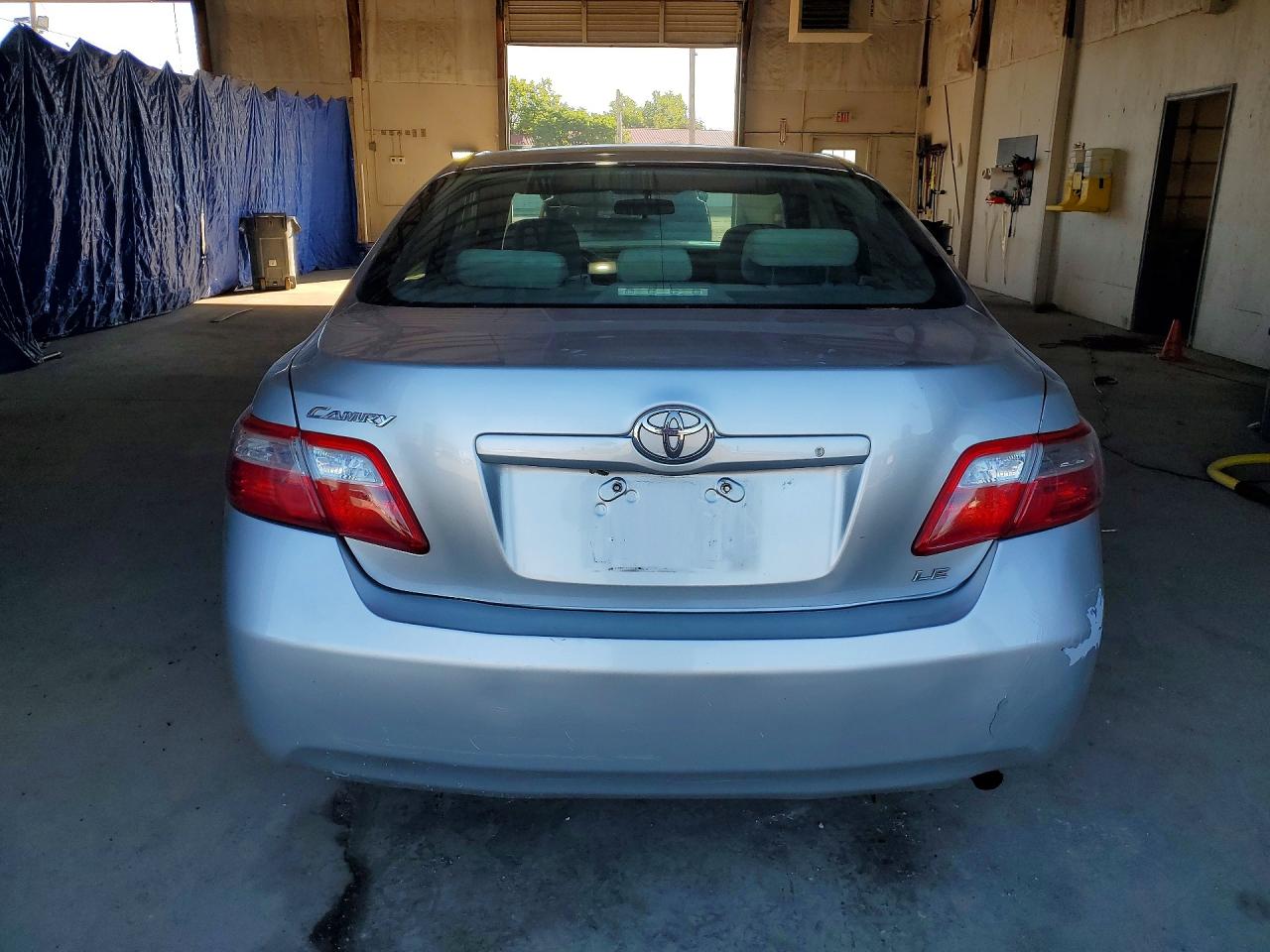 2009 Toyota Camry Le Silver vin: 4T4BE46K79R119844