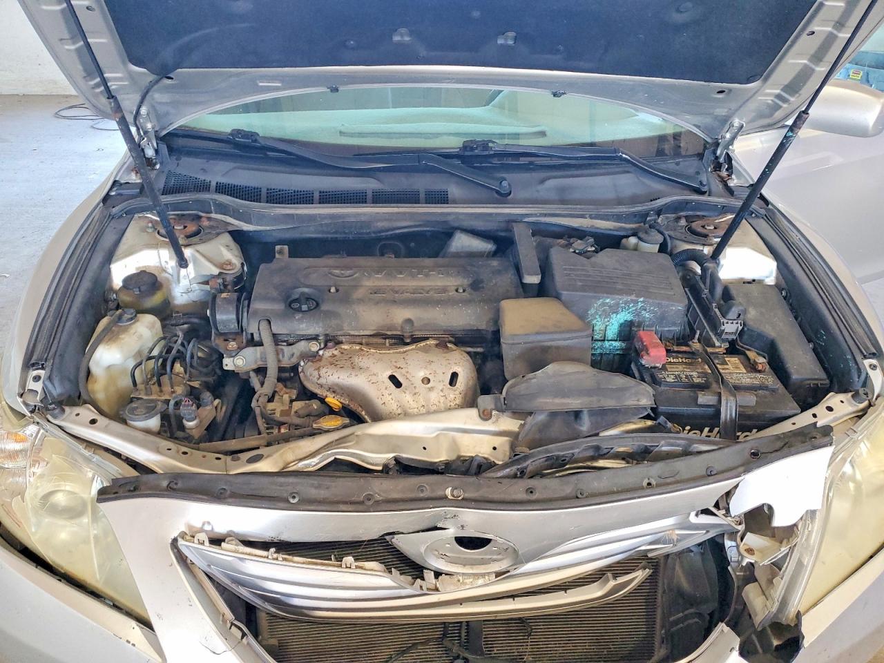 2009 Toyota Camry Le Silver vin: 4T4BE46K79R119844