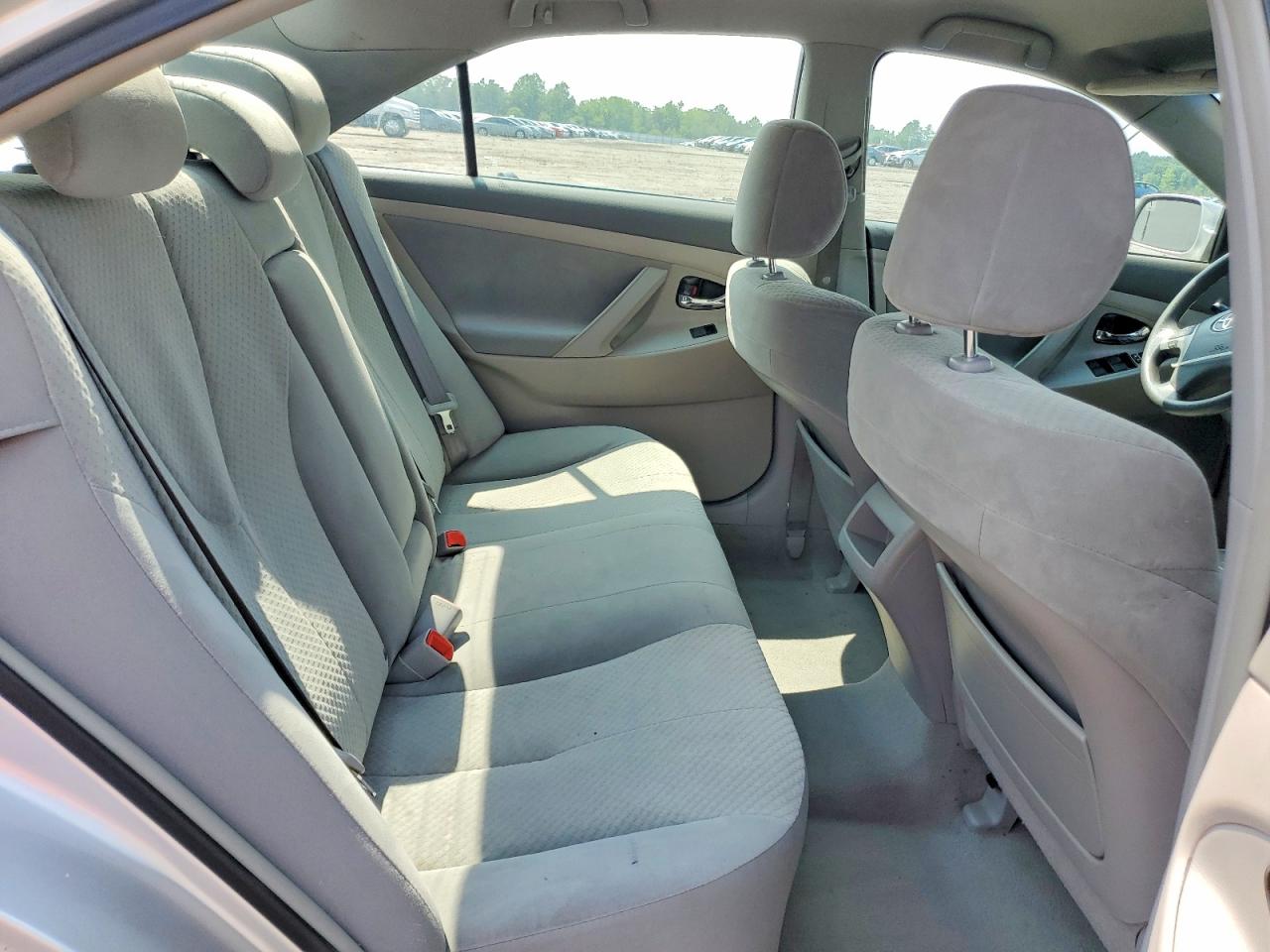 2009 Toyota Camry Base Silver vin: 4T4BE46K79R120525