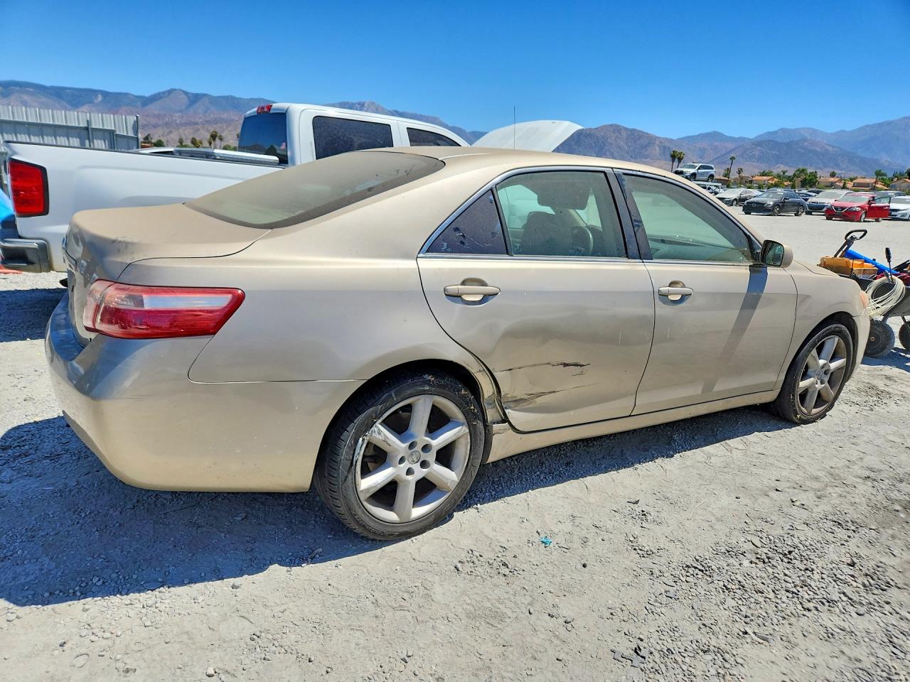 2009 Toyota Camry Le Tan vin: 4T4BE46K79R120847