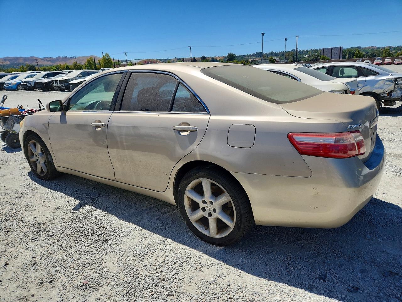 2009 Toyota Camry Le Tan vin: 4T4BE46K79R120847