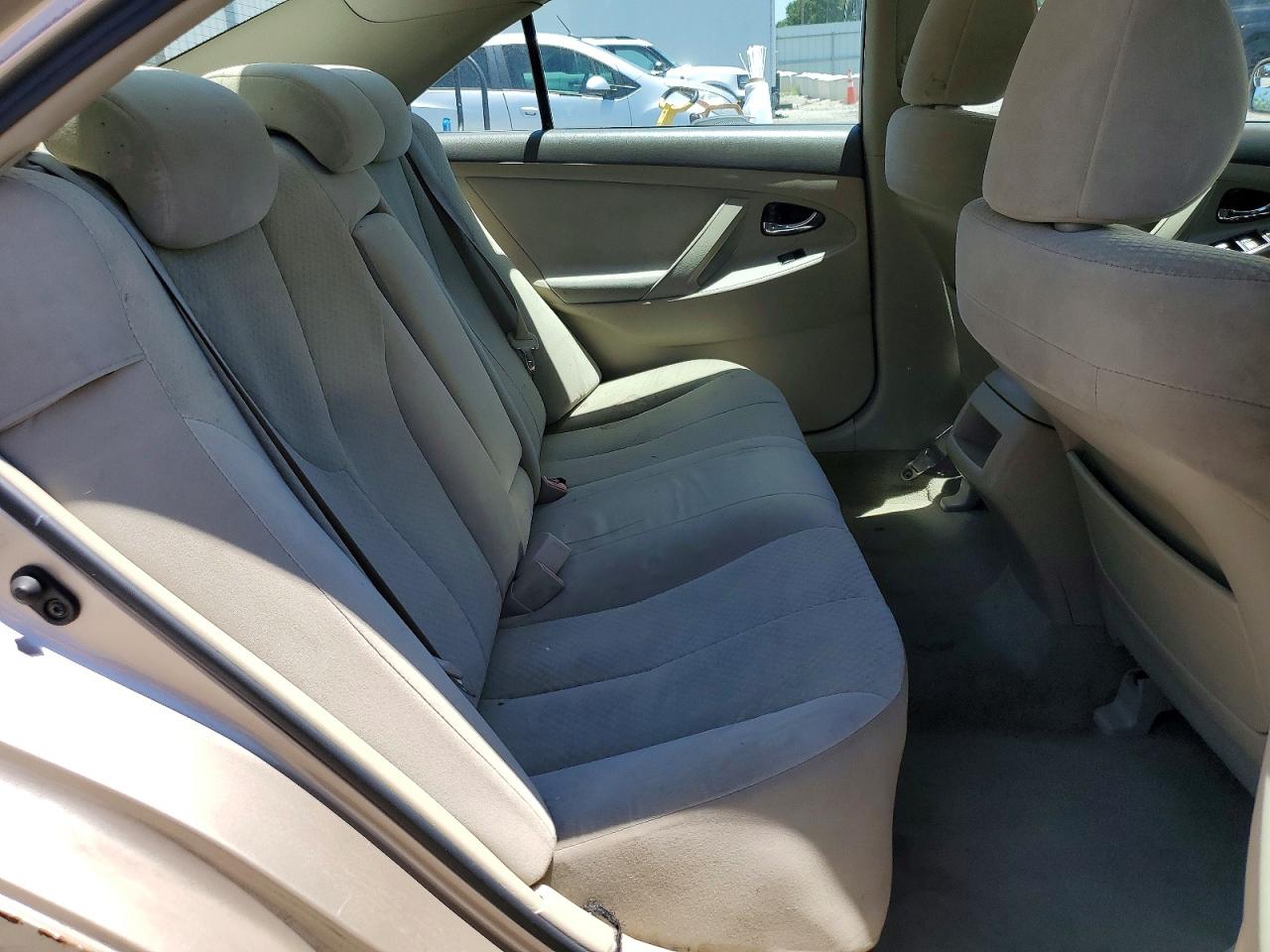 2009 Toyota Camry Le Beige vin: 4T4BE46K79R127779