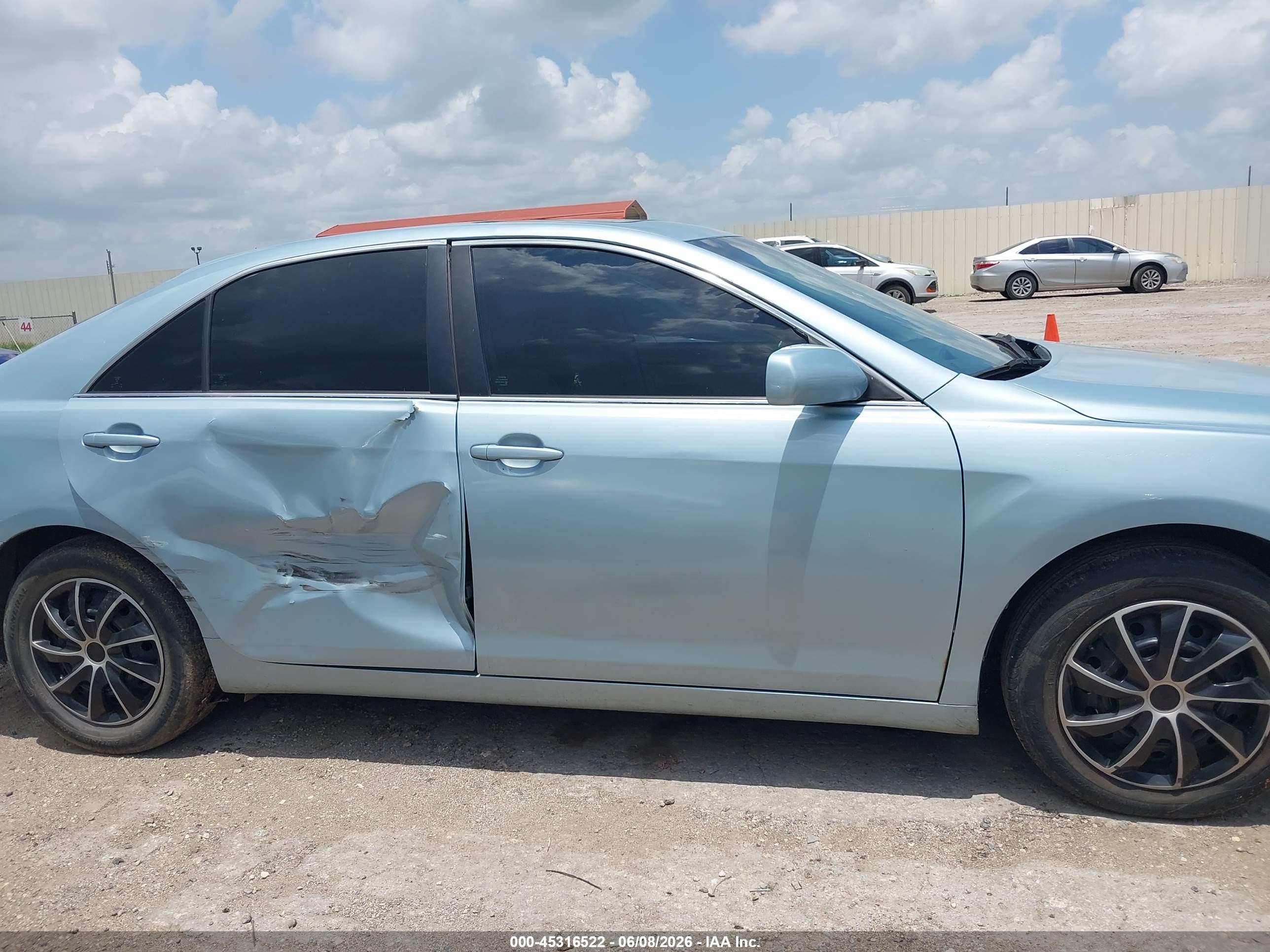 2009 Toyota Camry Le Синий vin: 4T4BE46K79R132884