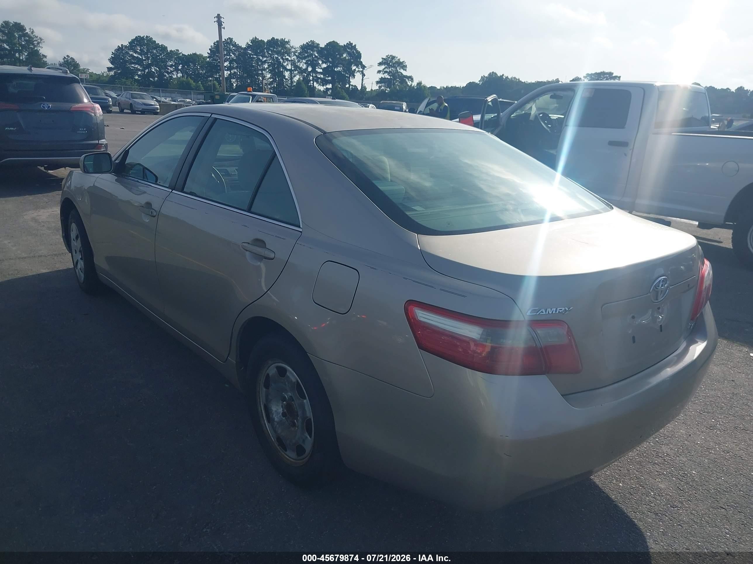 2007 Toyota Camry Ce Gold vin: 4T4BE46K87R009205