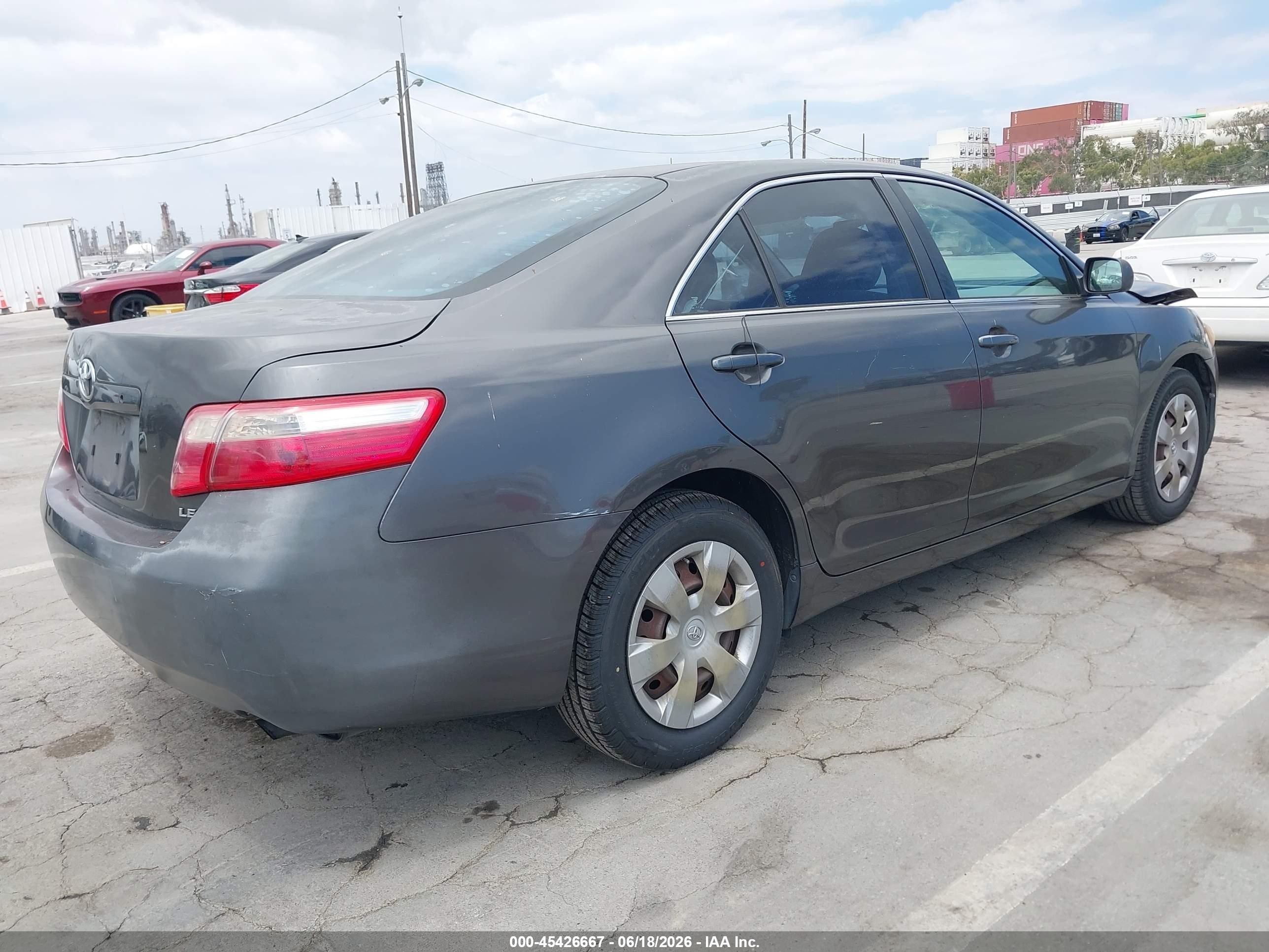 2008 Toyota Camry Le Серый vin: 4T4BE46K88R011991