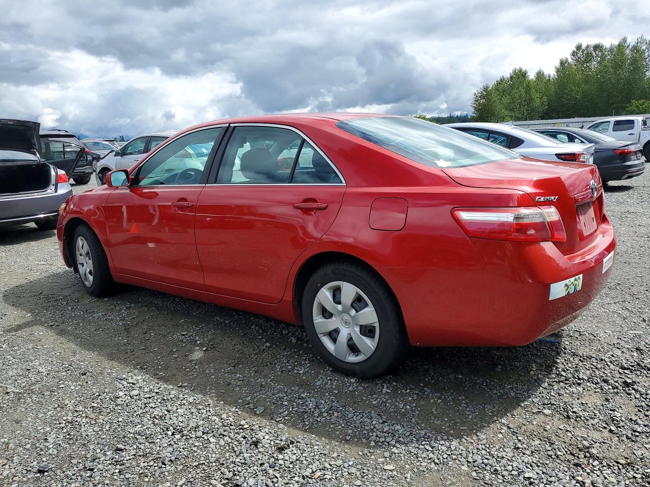 2008 Toyota Camry Le Red vin: 4T4BE46K88R042707