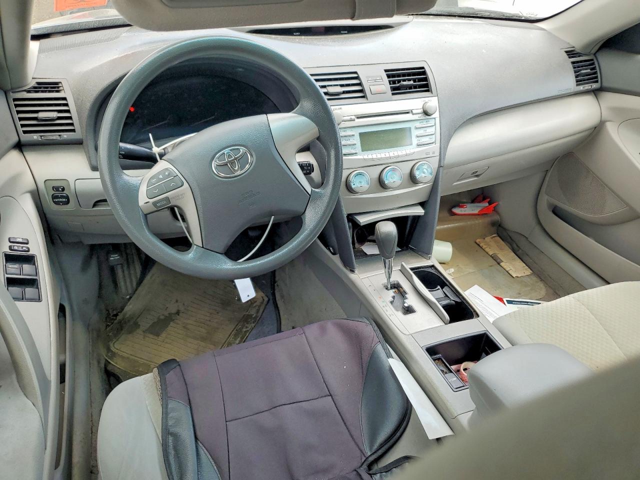 2009 Toyota Camry Le Серый vin: 4T4BE46K89R048041