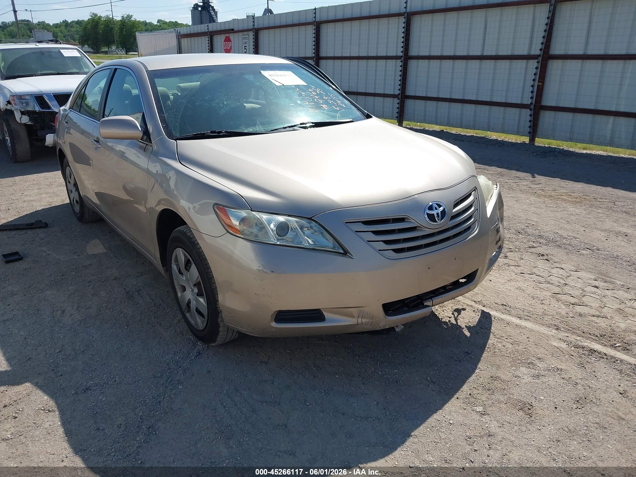 2009 Toyota Camry Le Beige vin: 4T4BE46K89R050338