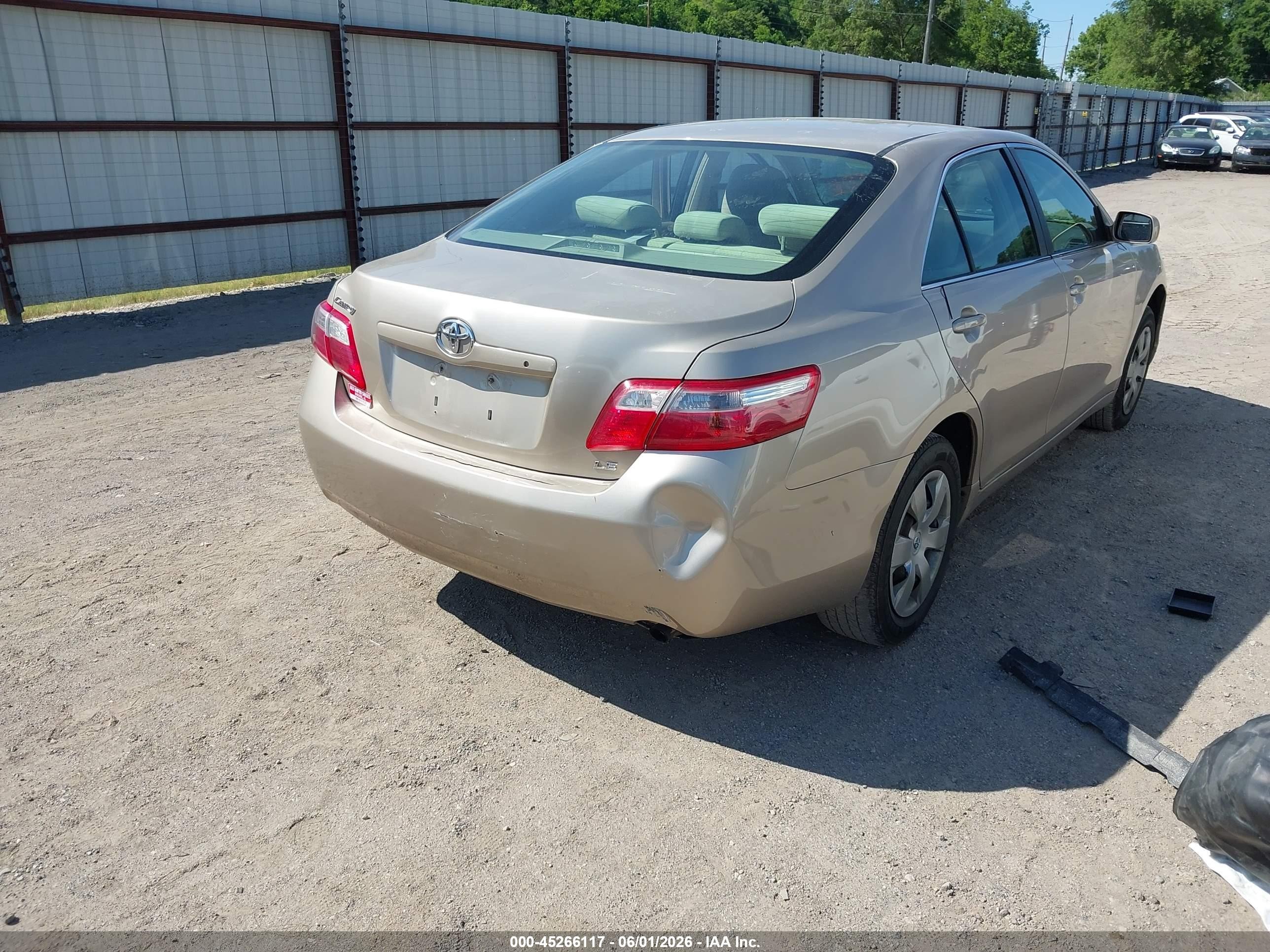 2009 Toyota Camry Le Beige vin: 4T4BE46K89R050338