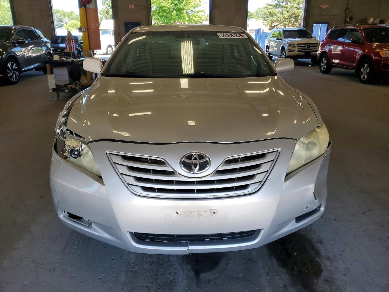 2009 Toyota Camry Le Серебряный vin: 4T4BE46K89R058200