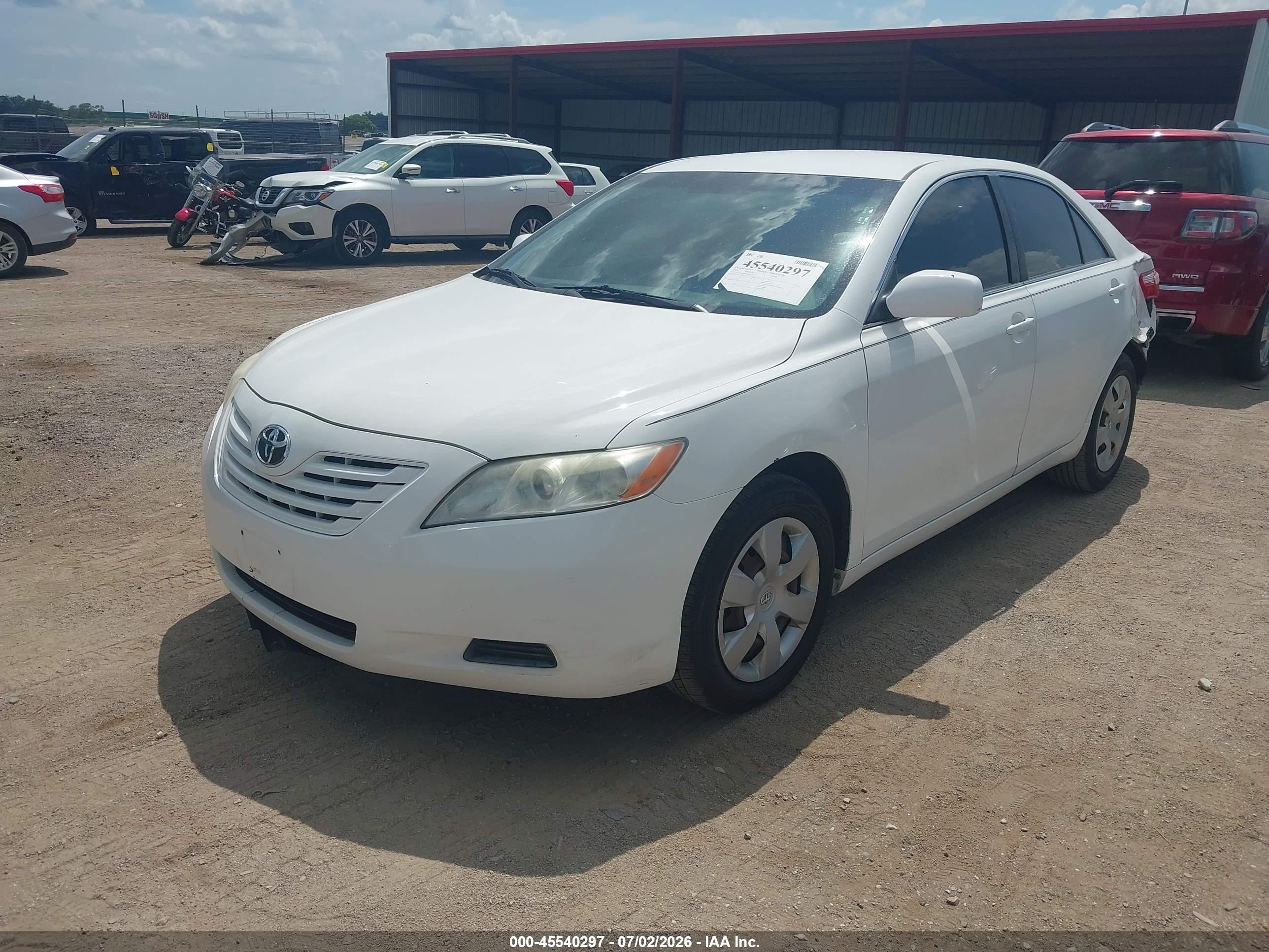 2009 Toyota Camry Le White vin: 4T4BE46K89R060027