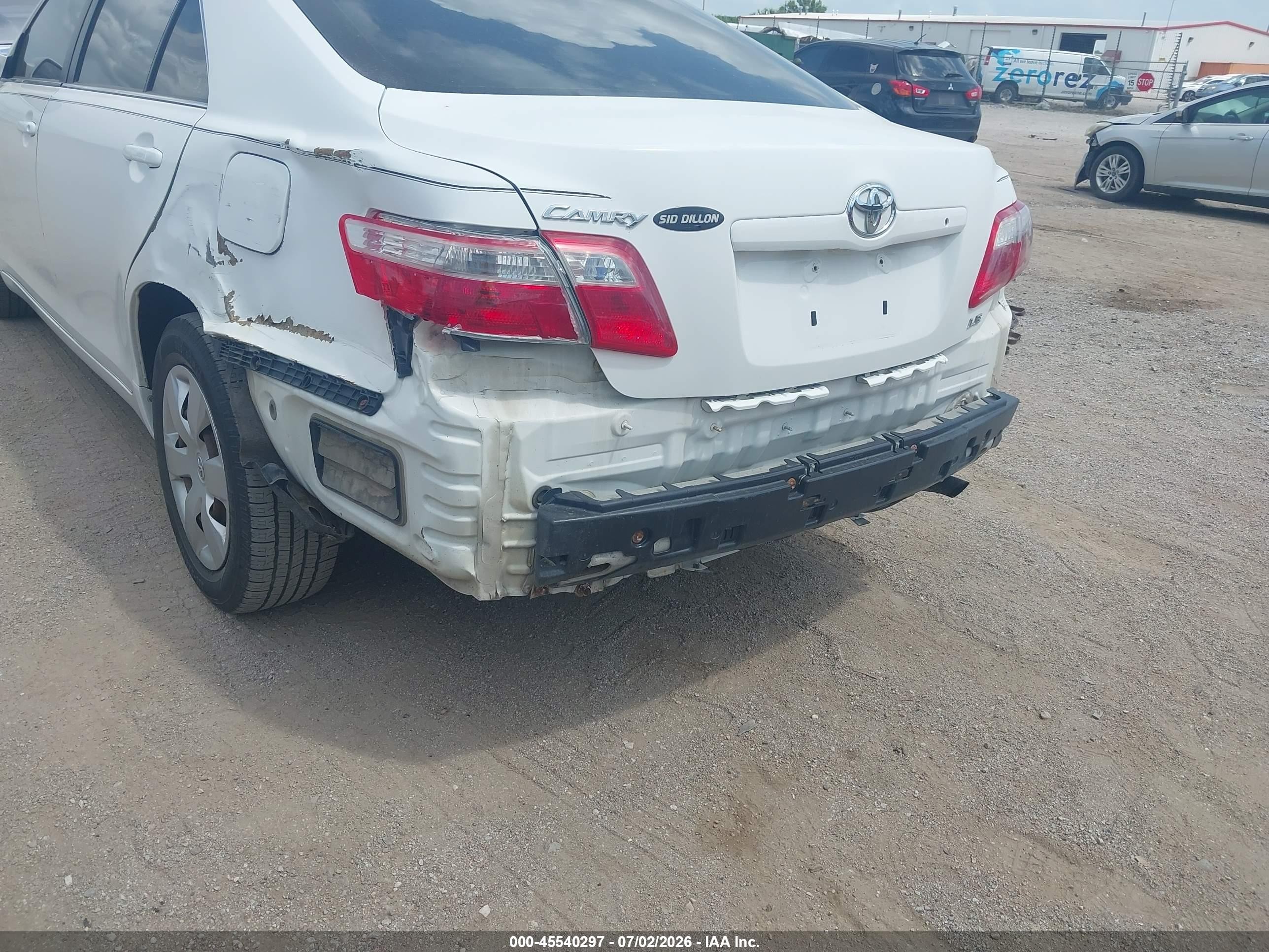2009 Toyota Camry Le White vin: 4T4BE46K89R060027