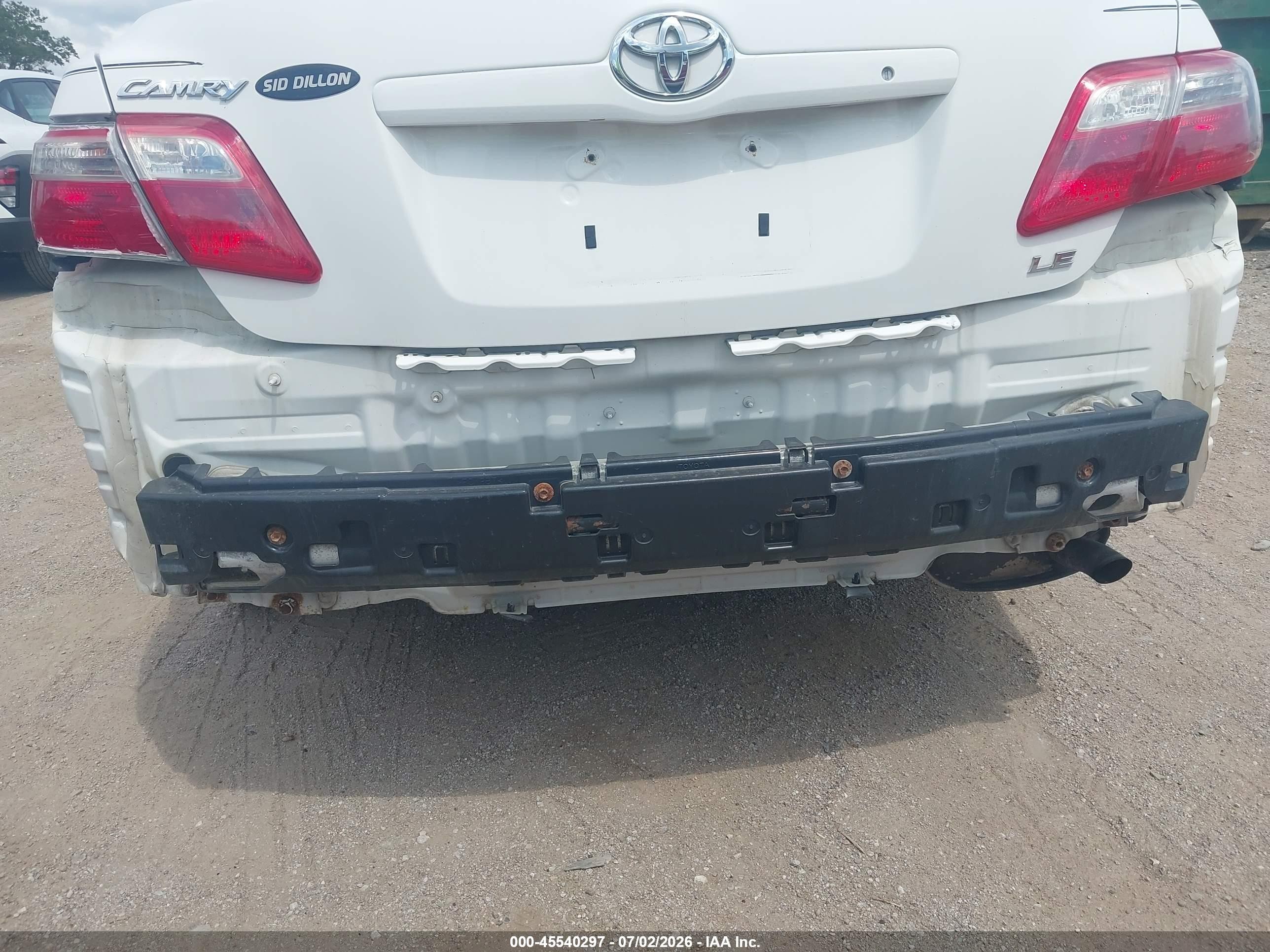 2009 Toyota Camry Le White vin: 4T4BE46K89R060027