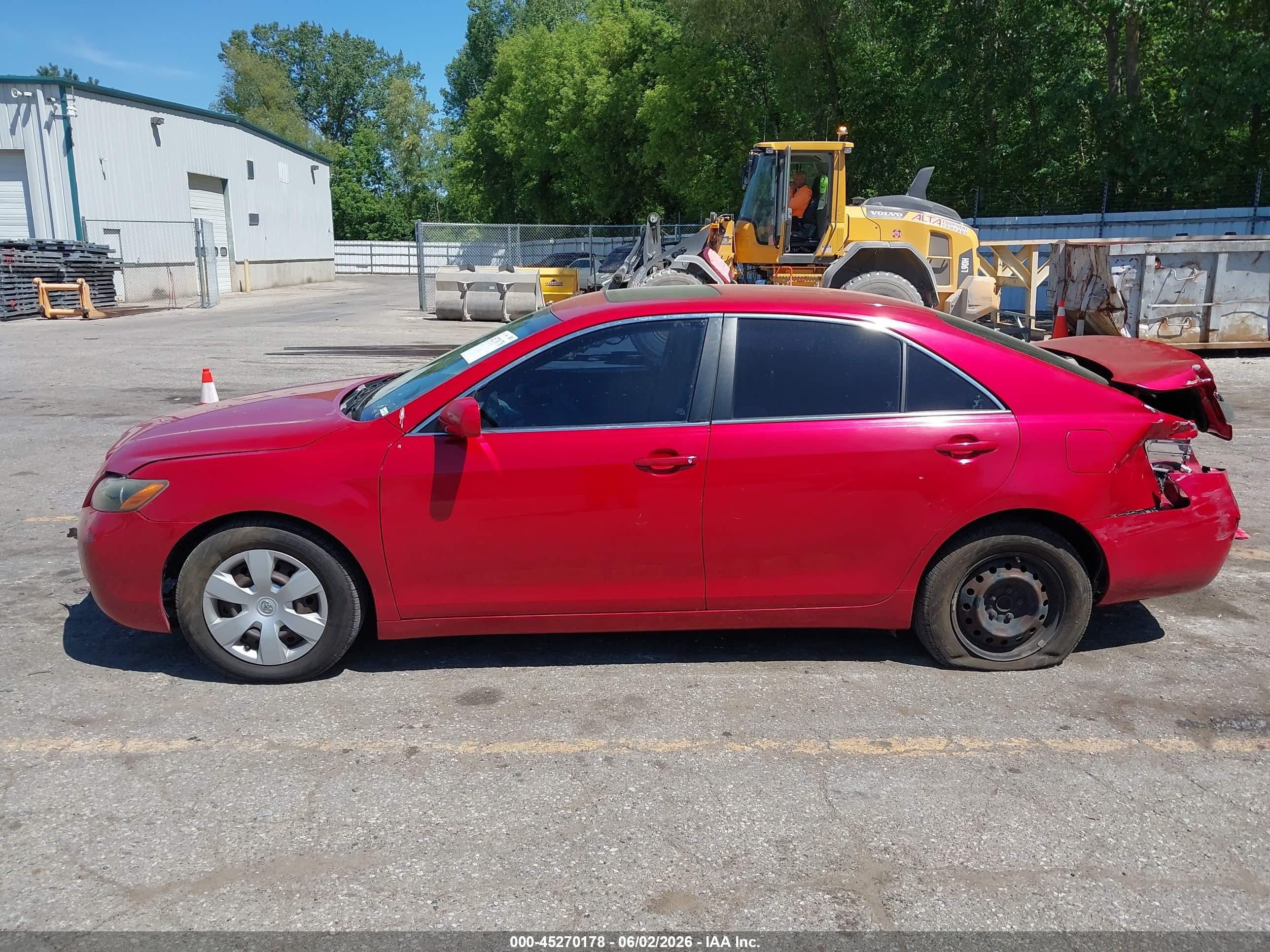 2009 Toyota Camry Le Red vin: 4T4BE46K89R063994