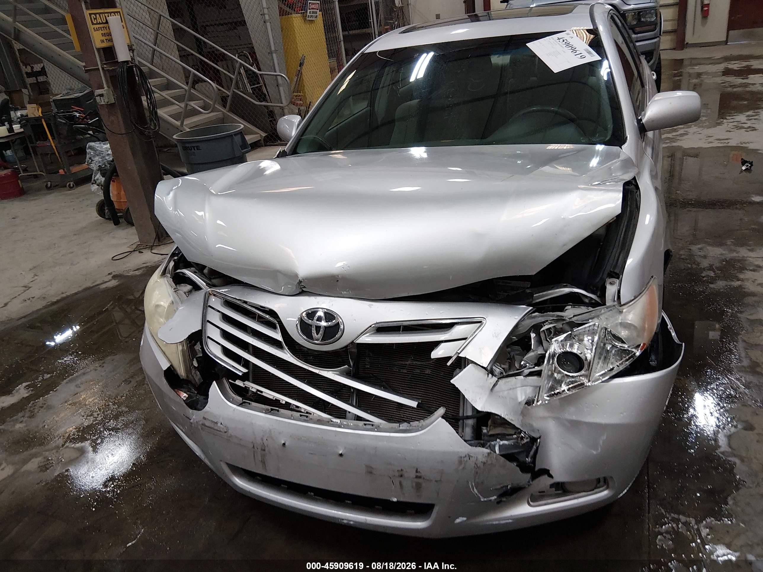 2009 Toyota Camry Le Silver vin: 4T4BE46K89R074316