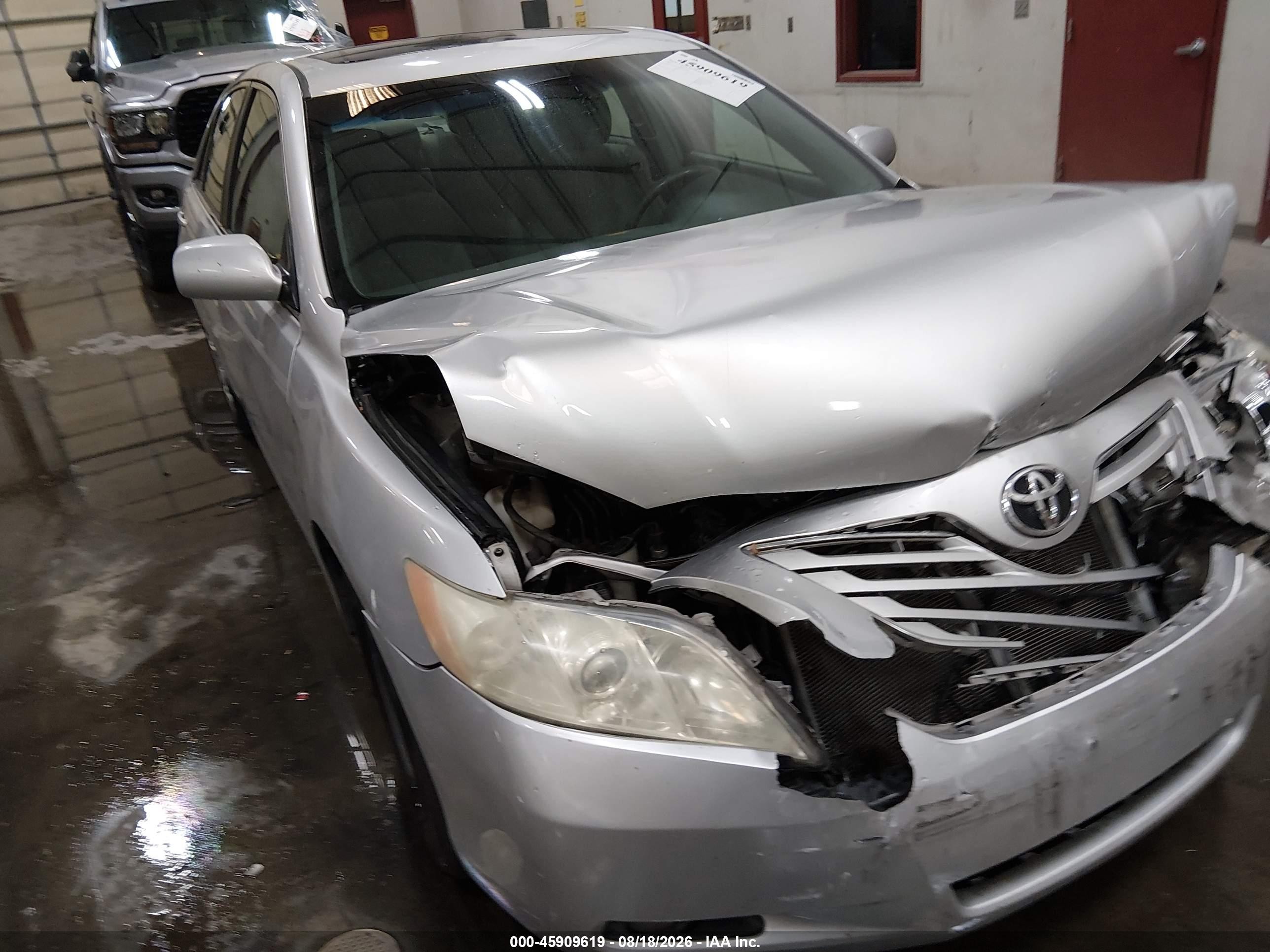 2009 Toyota Camry Le Silver vin: 4T4BE46K89R074316