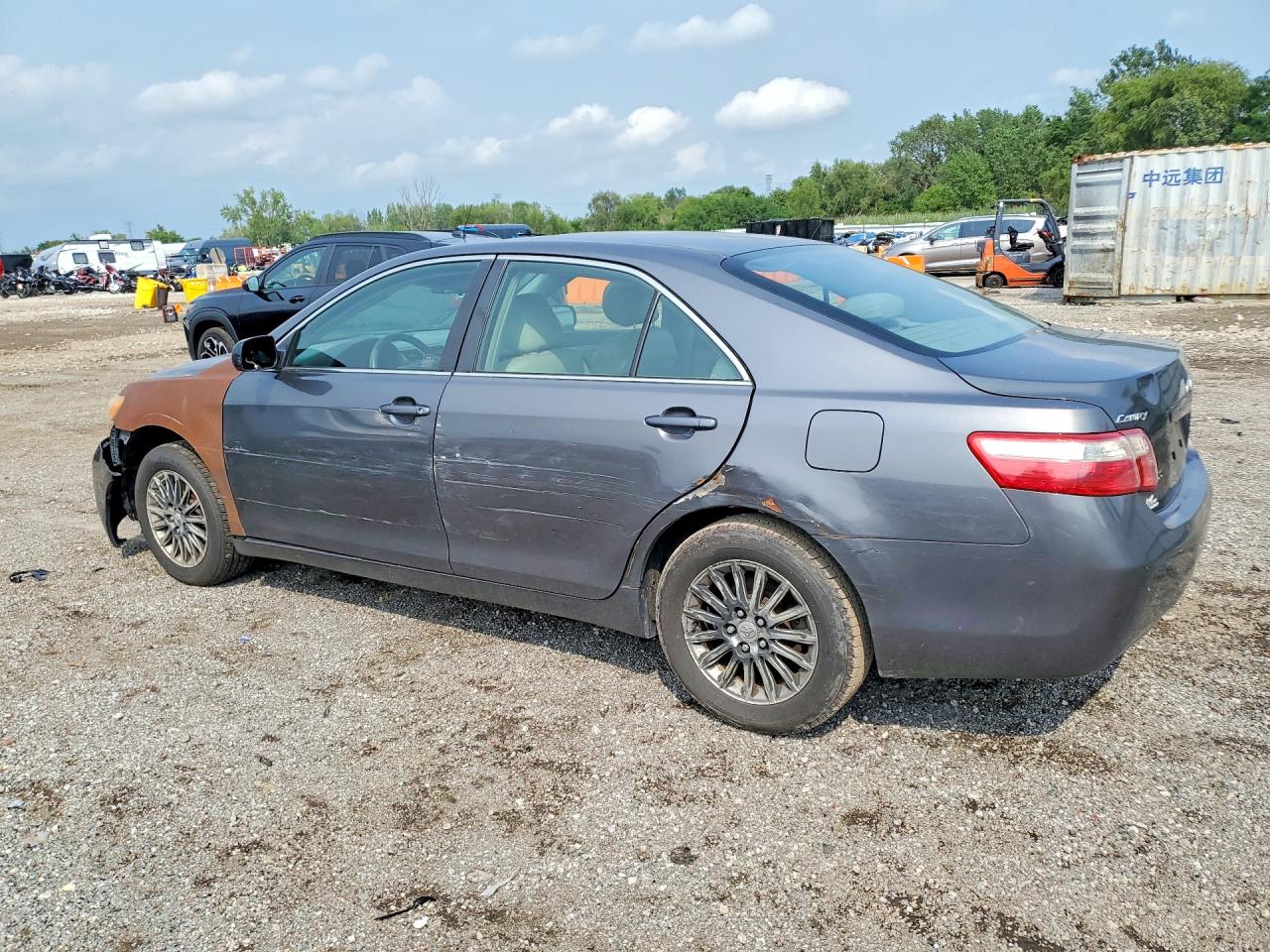 2009 Toyota Camry Le Charcoal vin: 4T4BE46K89R077958
