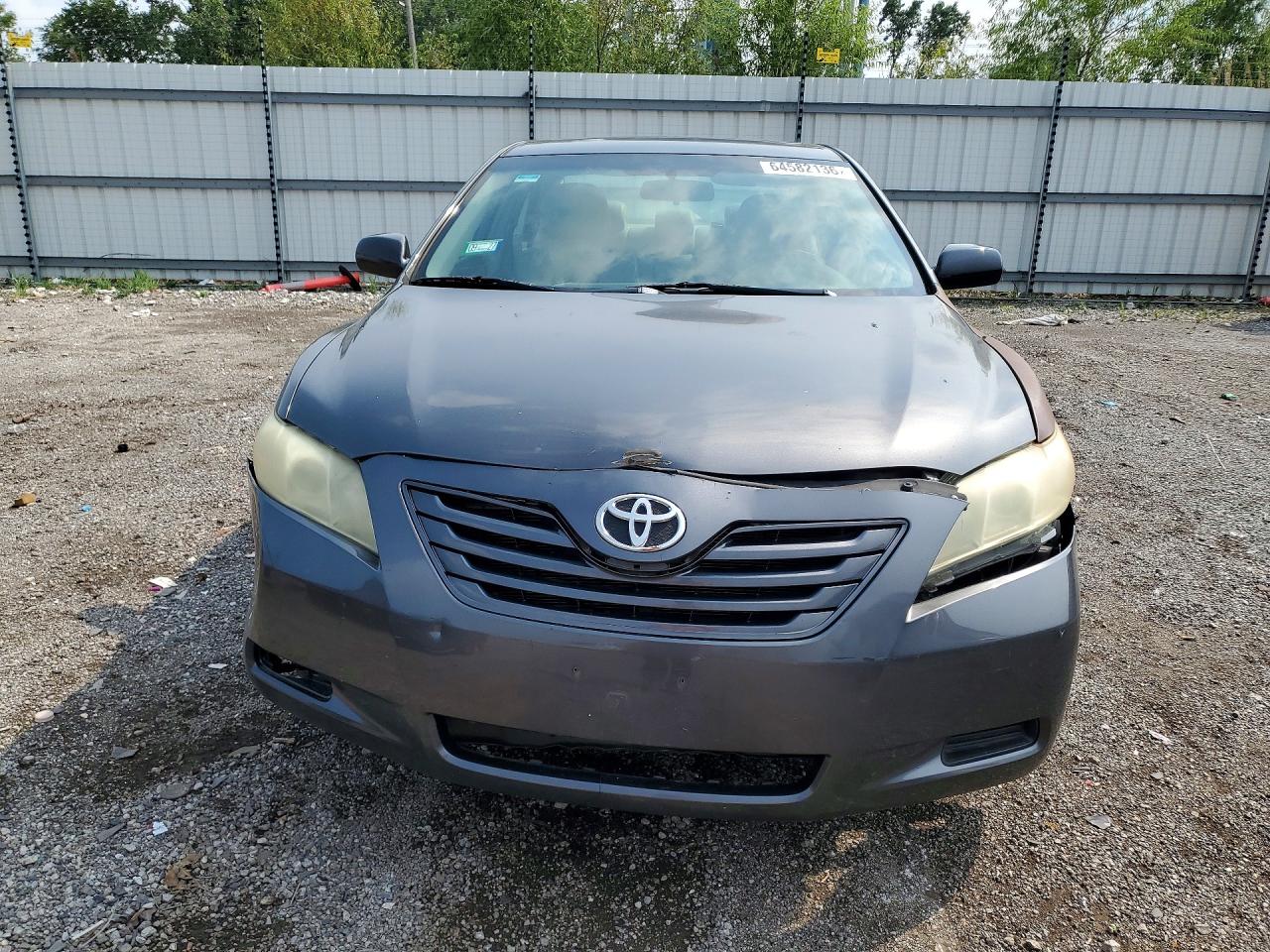 2009 Toyota Camry Le Charcoal vin: 4T4BE46K89R077958