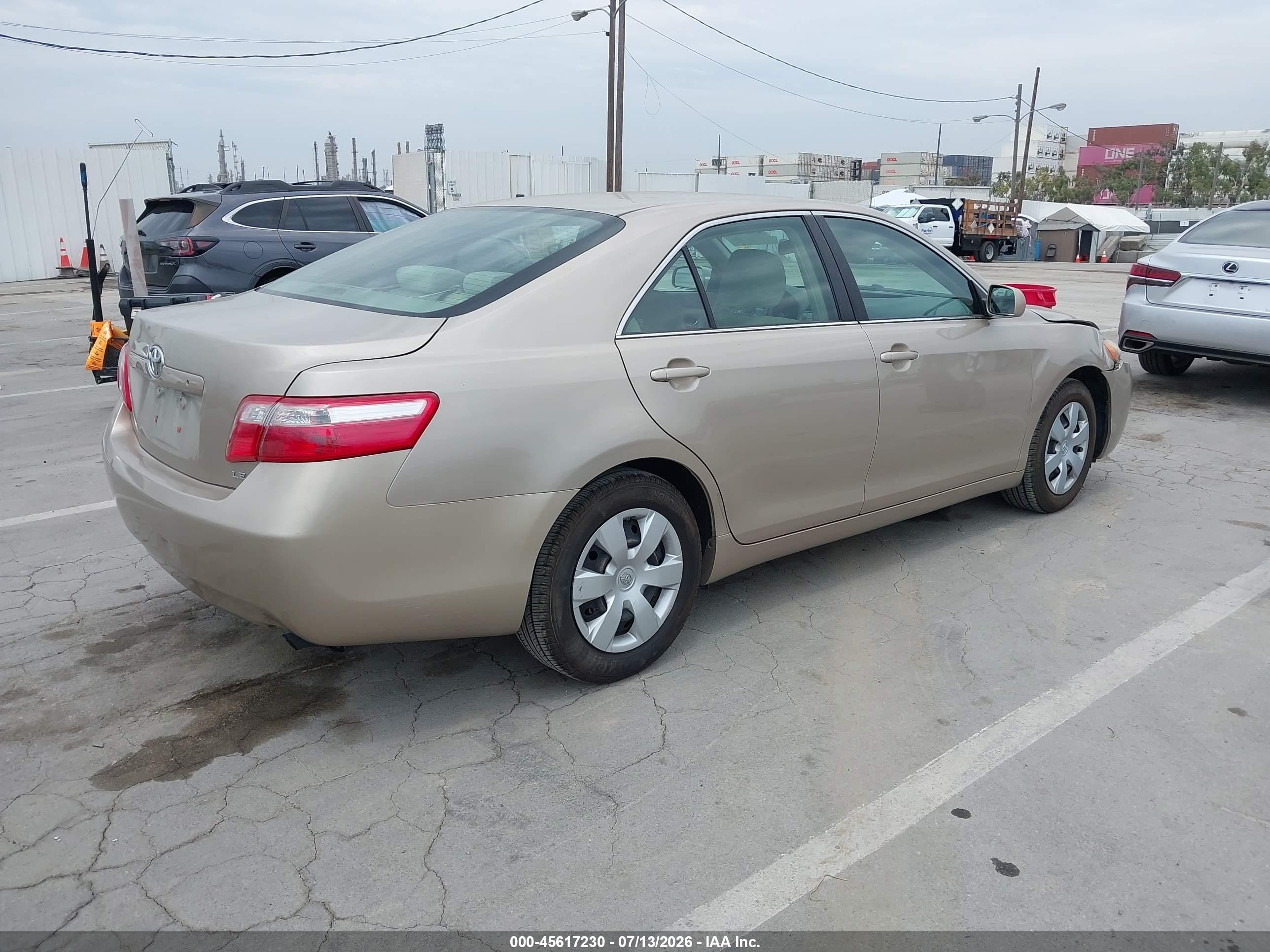 2009 Toyota Camry Le Champagne vin: 4T4BE46K89R087874