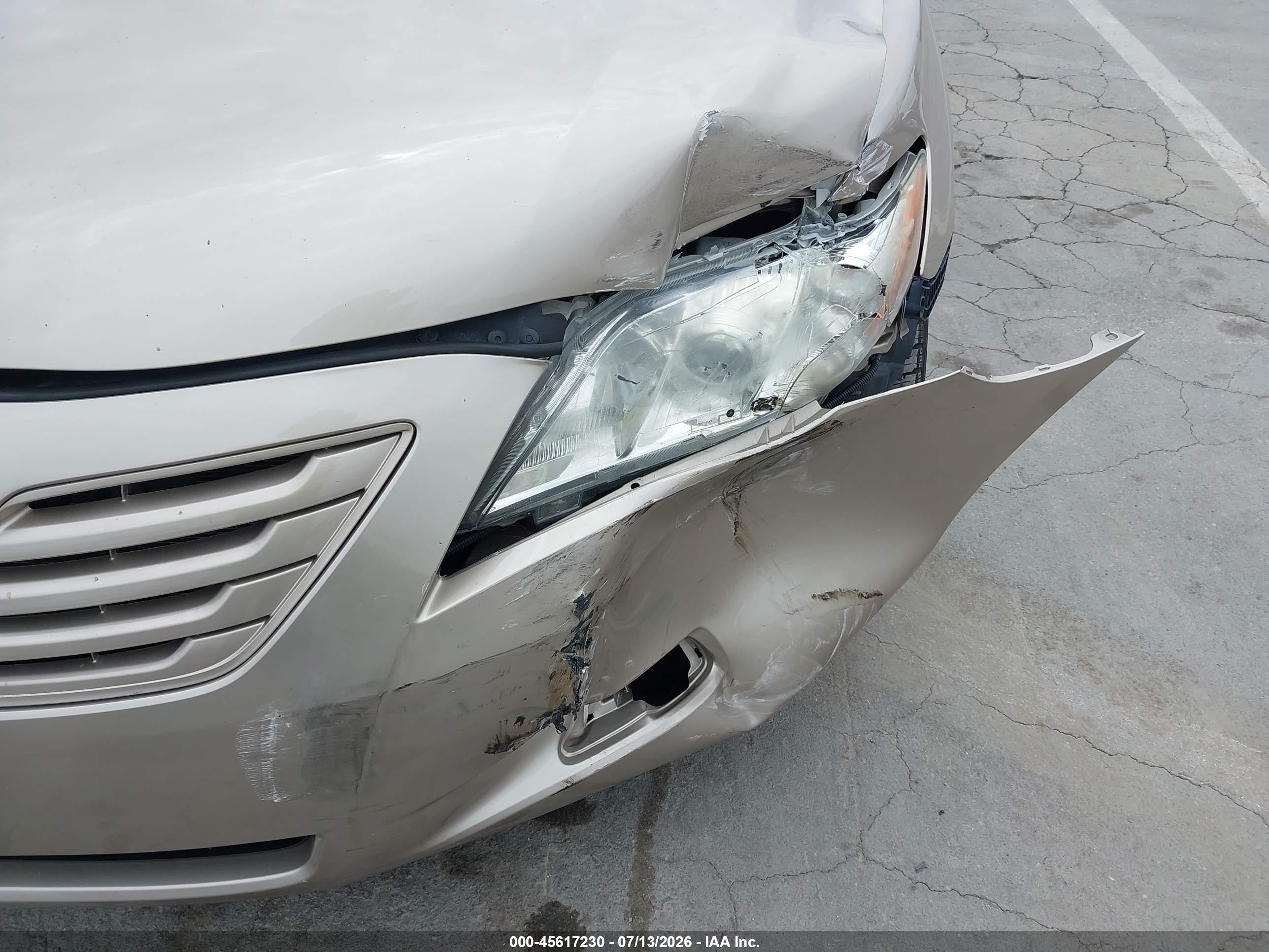 2009 Toyota Camry Le Champagne vin: 4T4BE46K89R087874