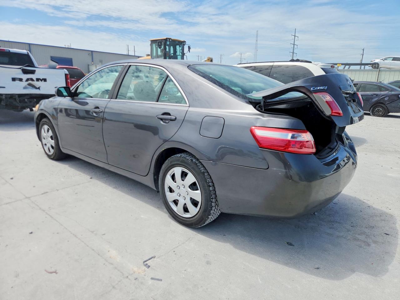 2009 Toyota Camry Le Серый vin: 4T4BE46K89R104110
