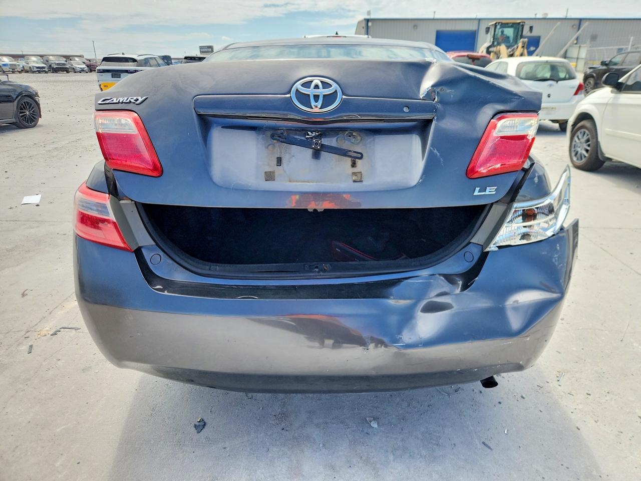 2009 Toyota Camry Le Серый vin: 4T4BE46K89R104110