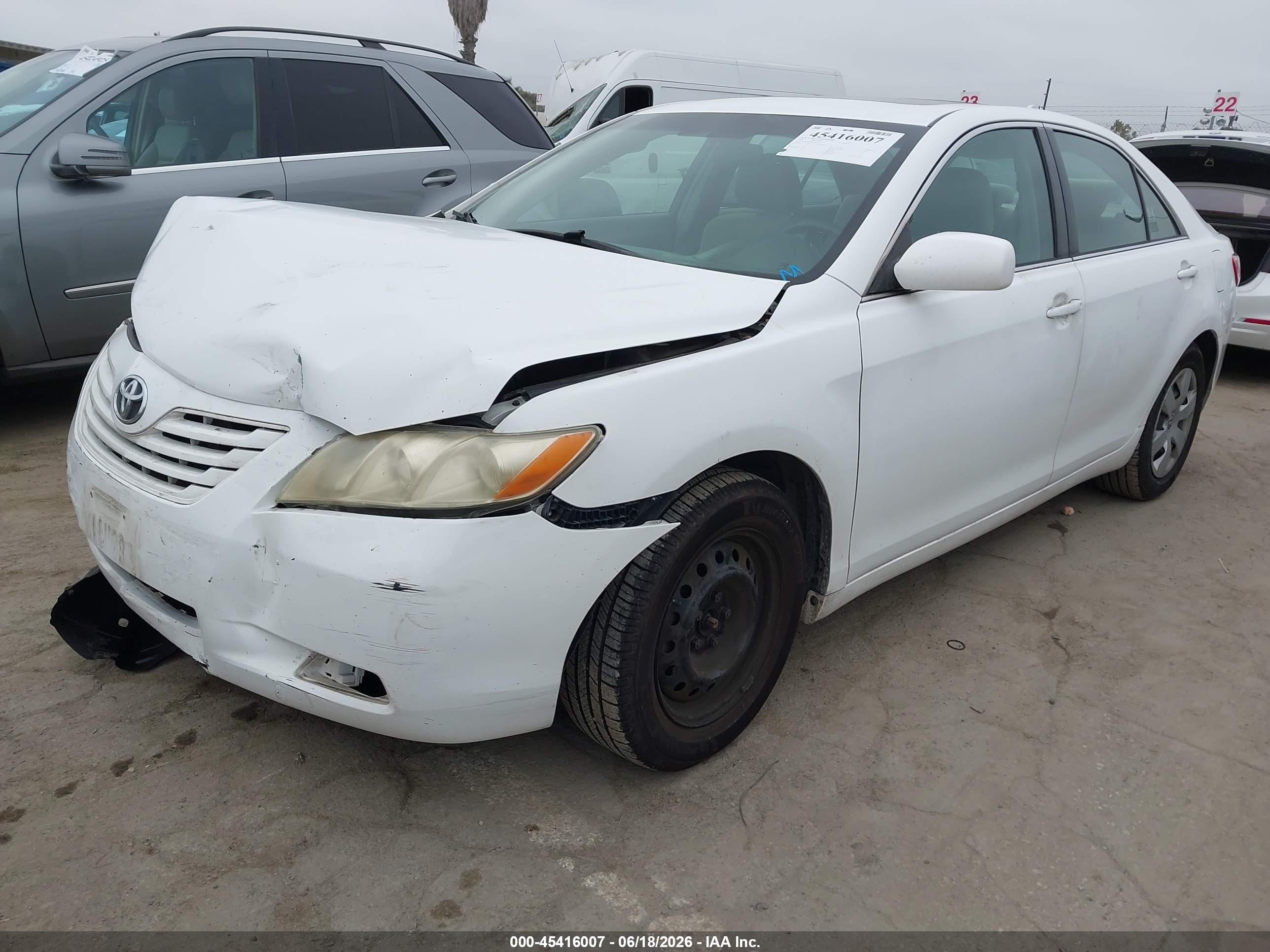 2009 Toyota Camry Le White vin: 4T4BE46K89R108724