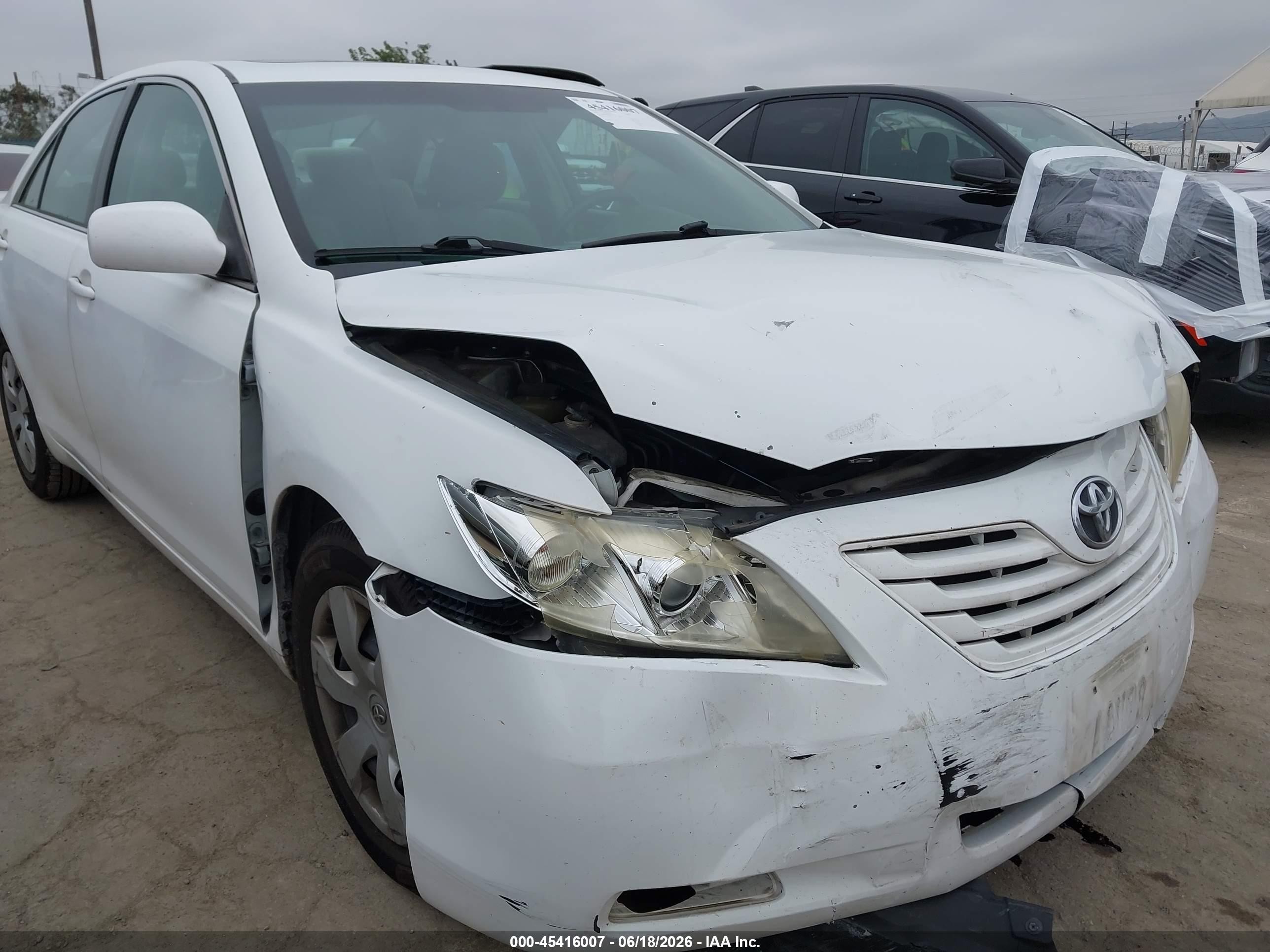 2009 Toyota Camry Le White vin: 4T4BE46K89R108724