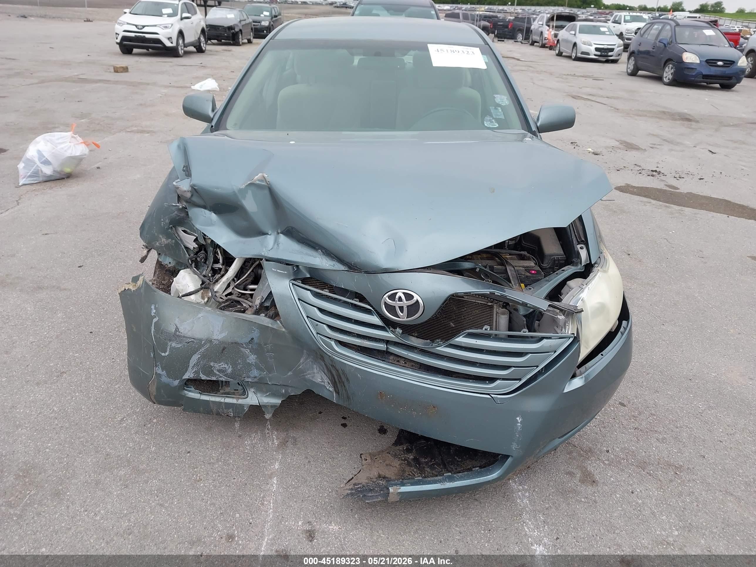 2009 Toyota Camry Le Light Blue vin: 4T4BE46K89R115382