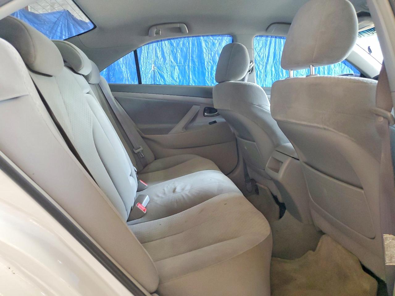 2009 Toyota Camry Le White vin: 4T4BE46K89R116239
